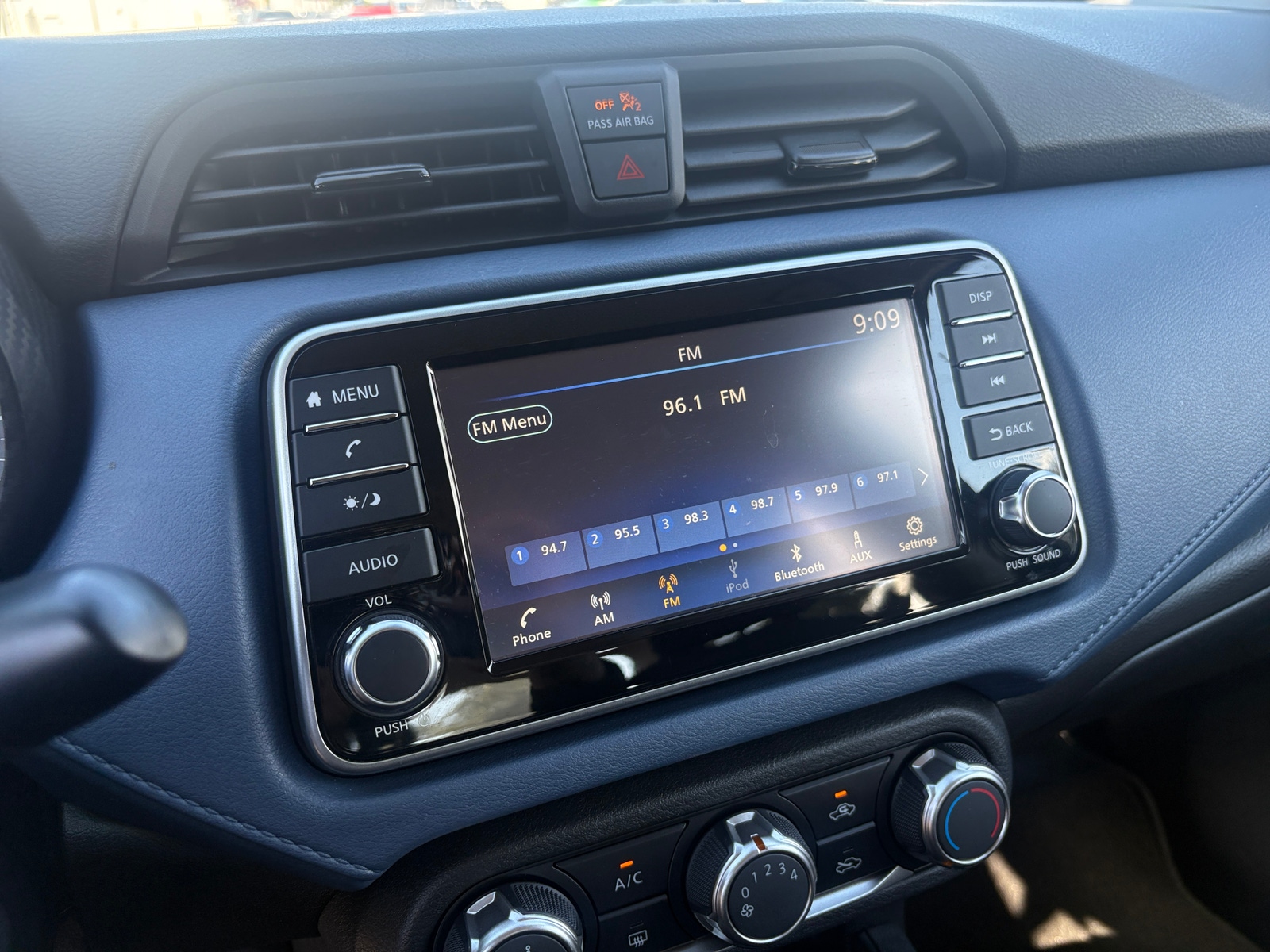 Thumbnail: 2025 Nissan Versa - 4