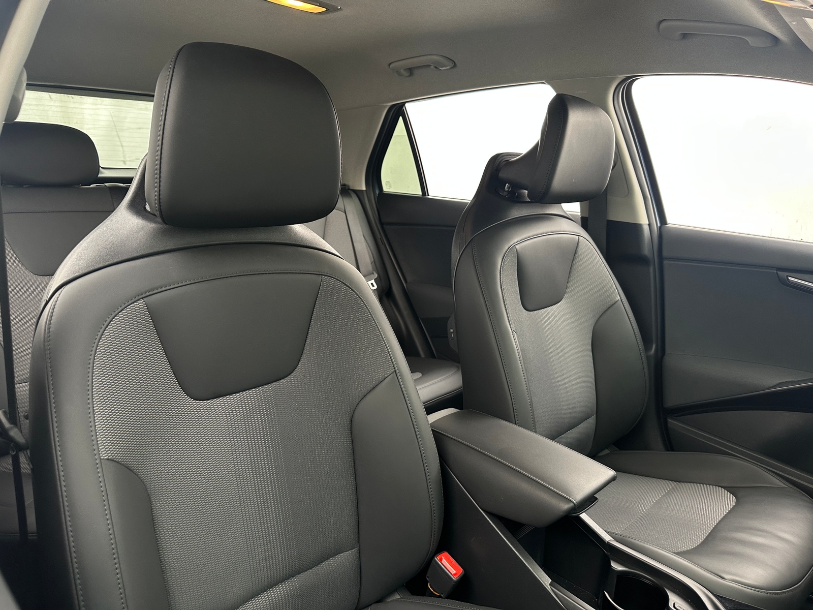 Thumbnail: 2024 Kia Niro - 2