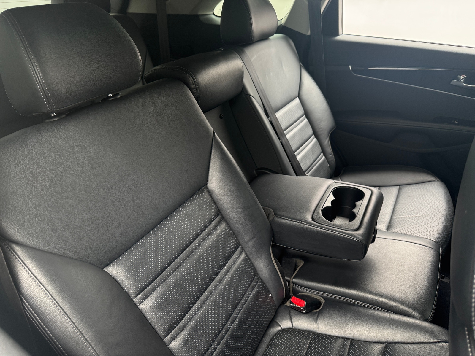 Thumbnail: 2020 Kia Sorento - 5