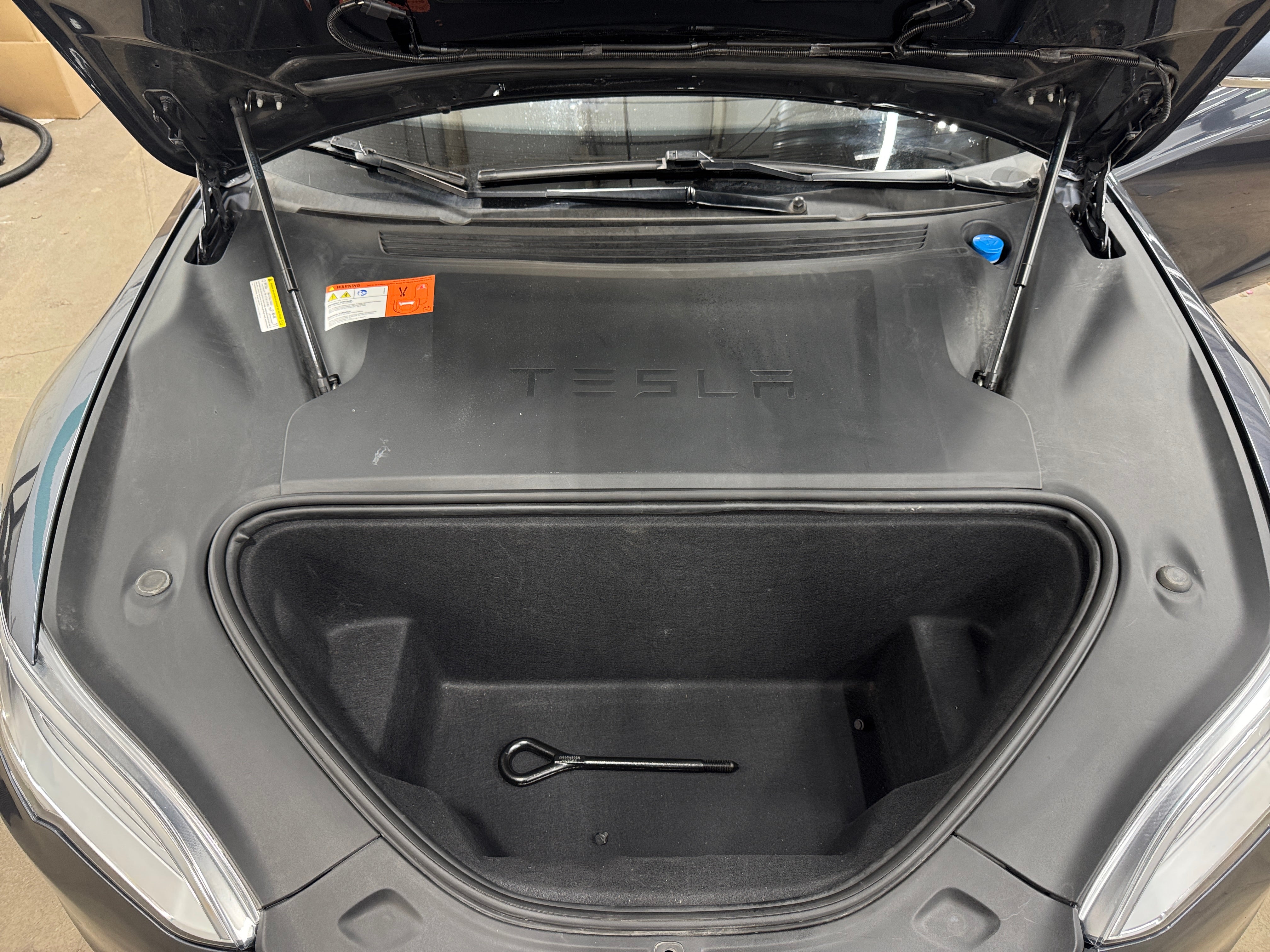 Used 2016 Tesla Model S P90D with VIN 5YJSA1E4XGF148031 for sale in Auburn, WA