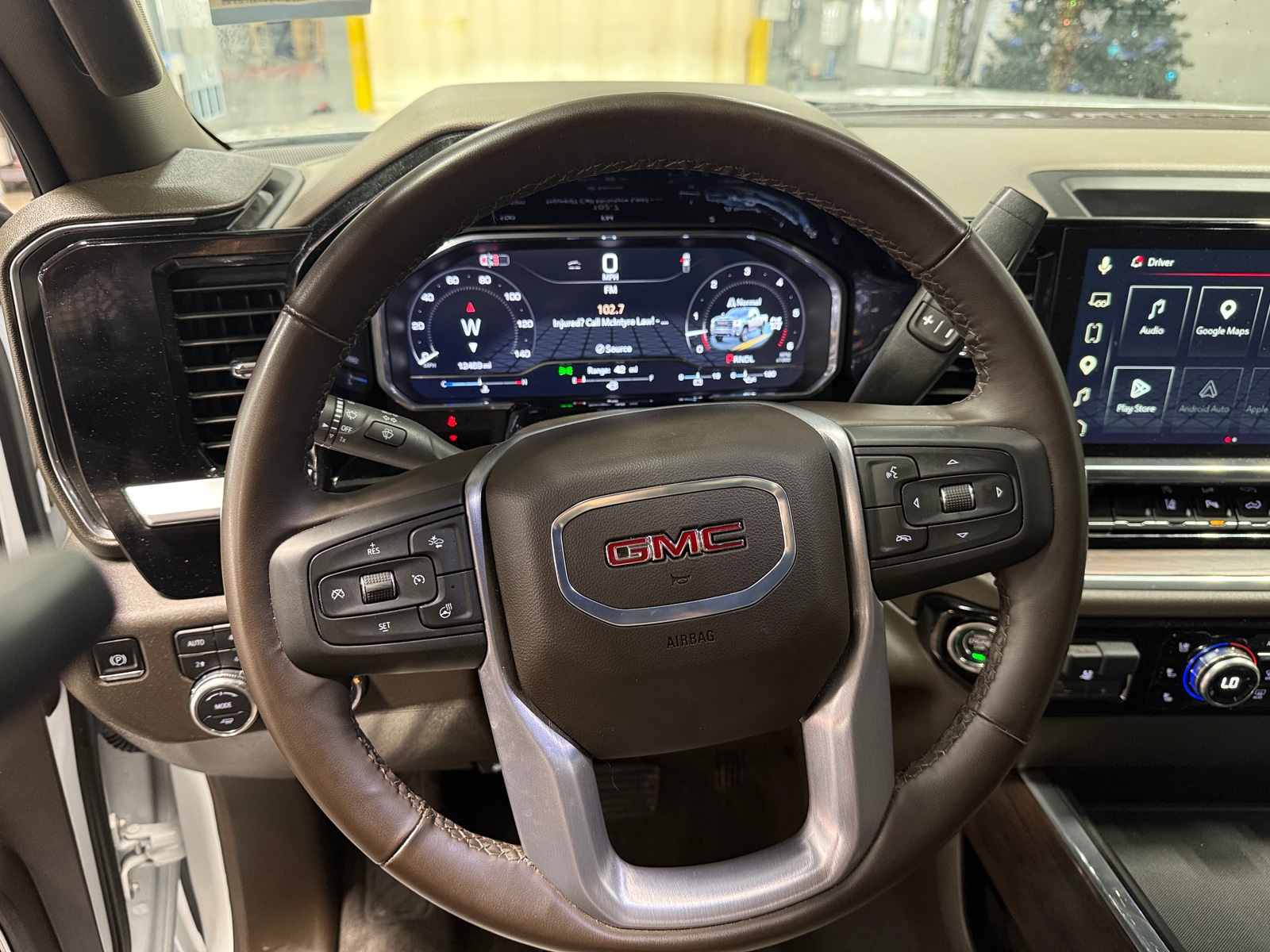 Thumbnail: 2025 GMC Sierra 2500 - 4