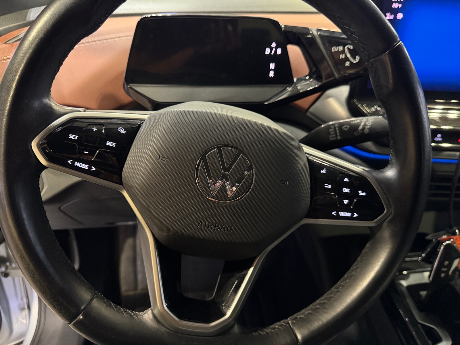 Thumbnail: 2021 Volkswagen ID.4 - 4