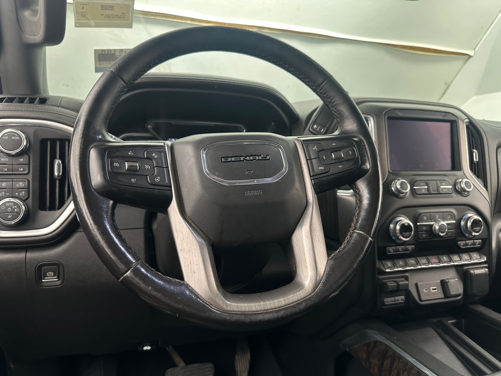 Thumbnail: 2022 GMC Sierra 2500 - 4