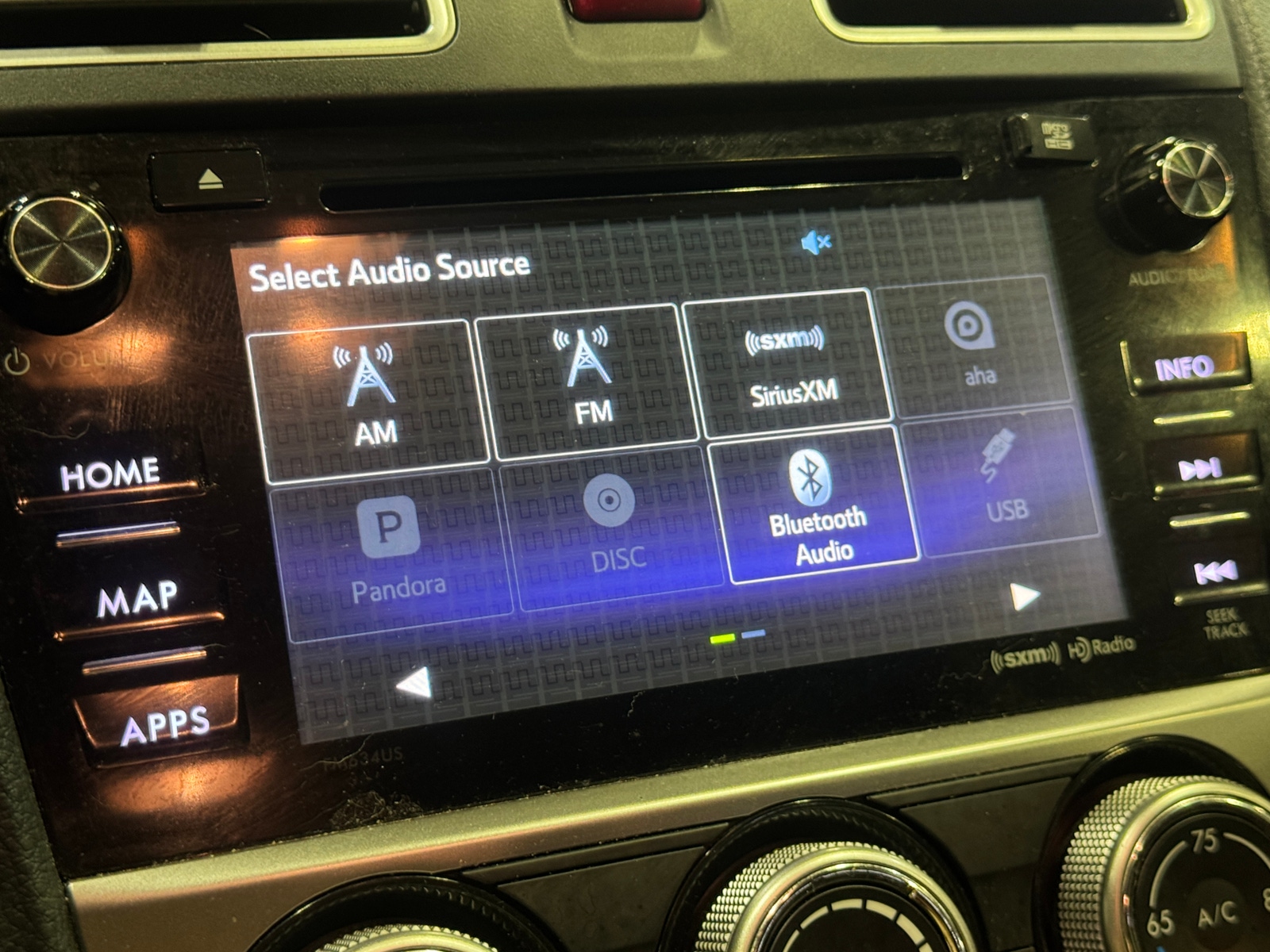 Thumbnail: 2015 Subaru XV Crosstrek - 4
