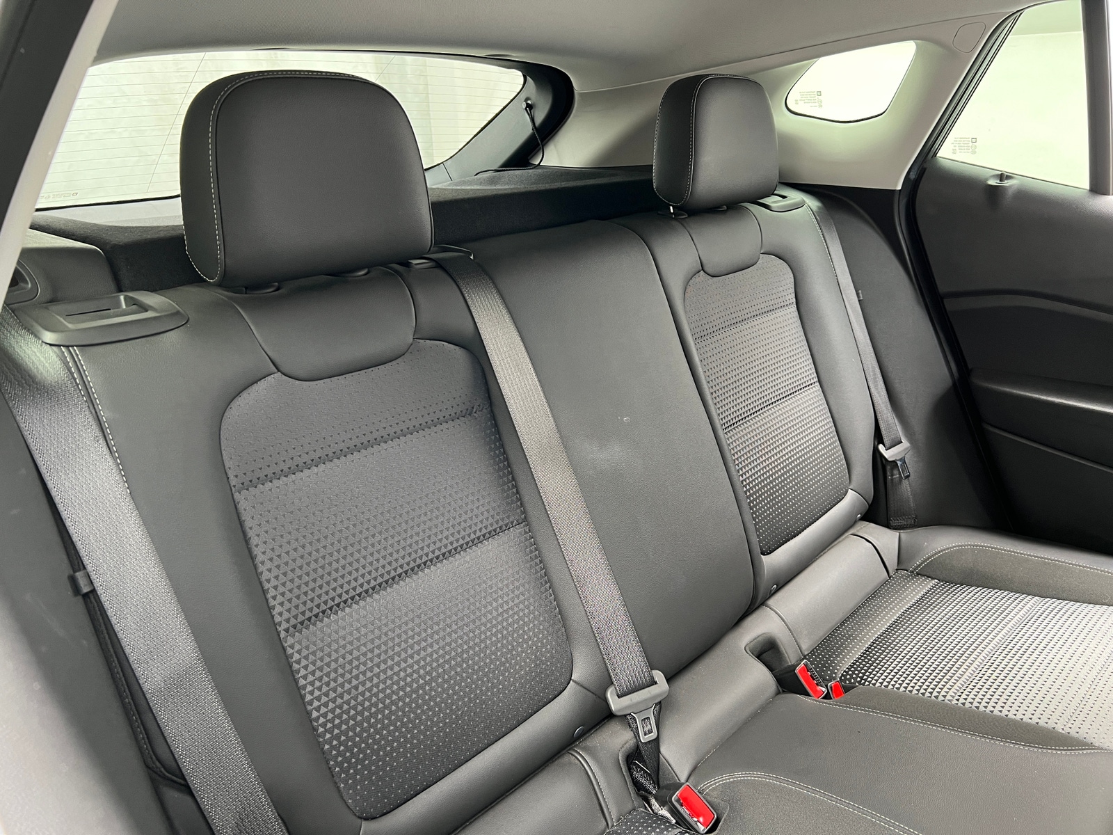 Thumbnail: 2025 Chevrolet Trax - 6