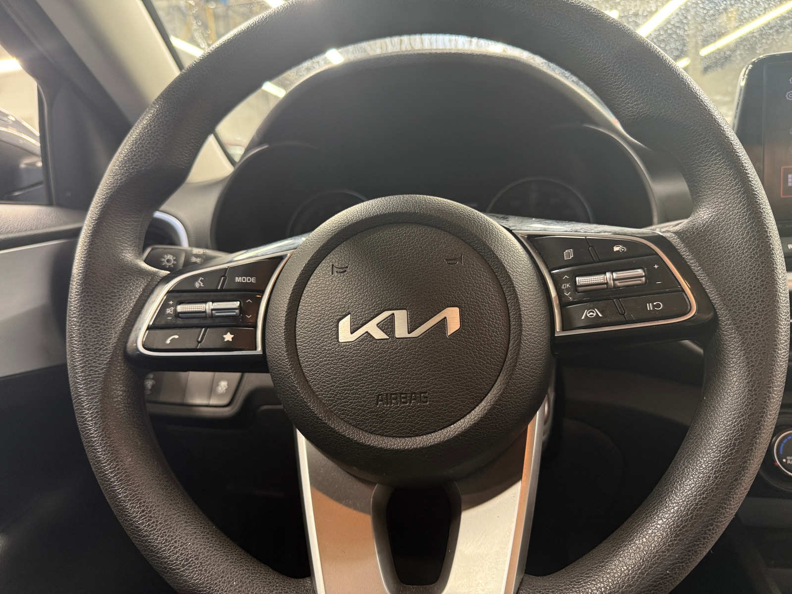 Thumbnail: 2024 Kia Forte - 5