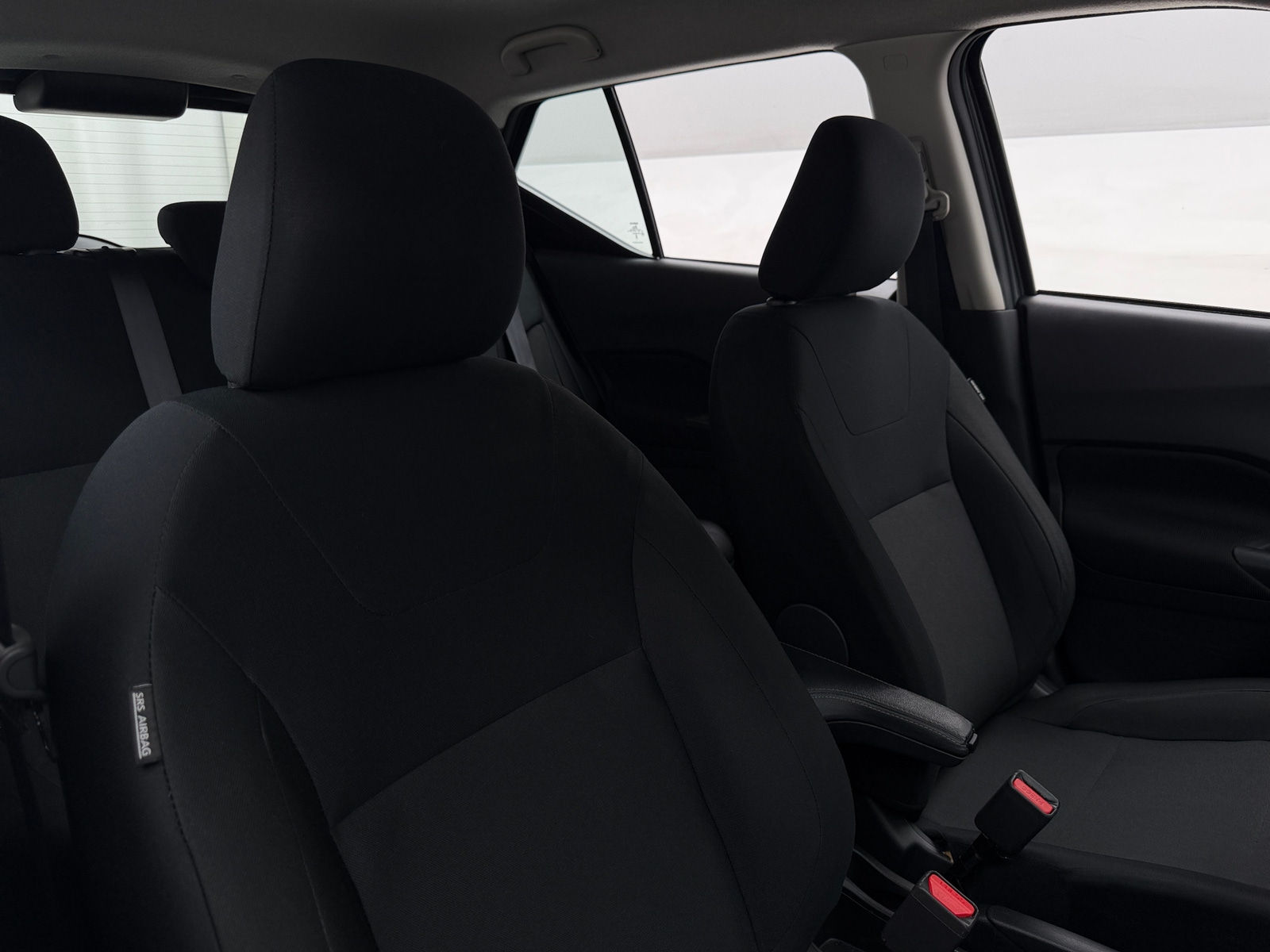 Thumbnail: 2024 Nissan Kicks - 2