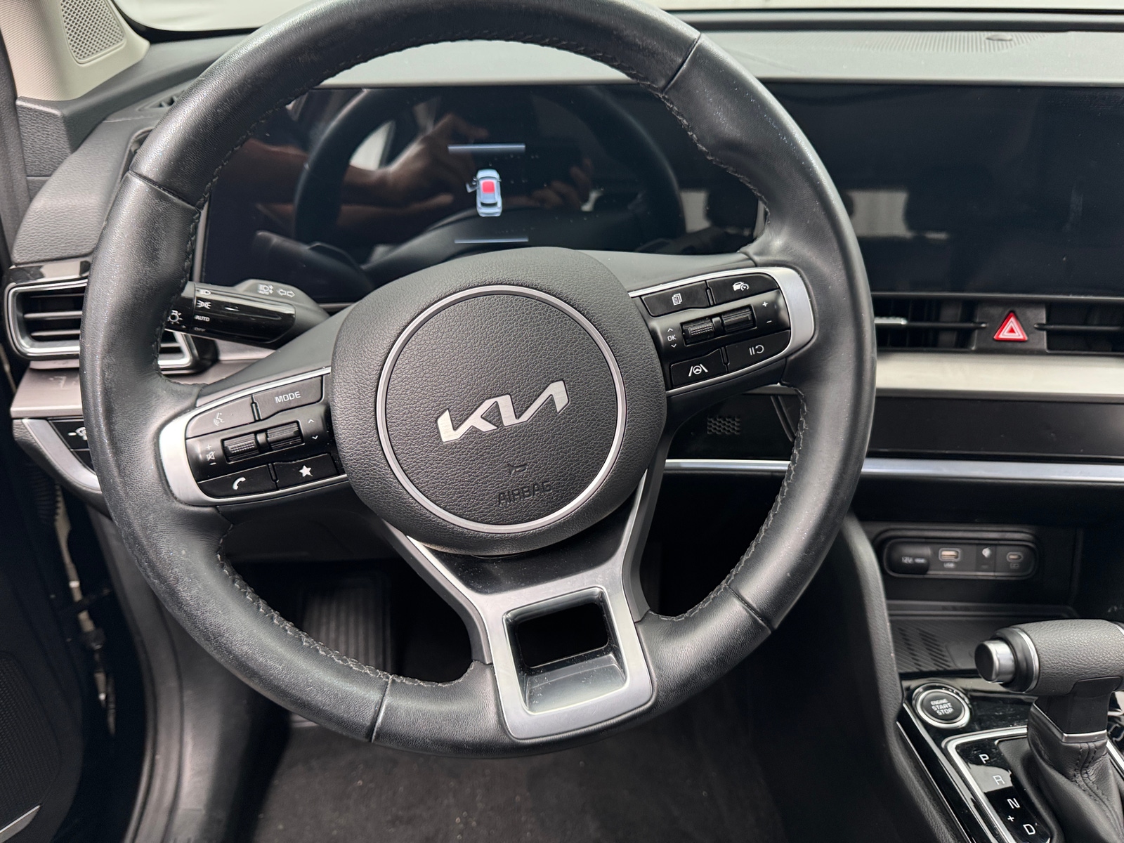 Thumbnail: 2025 Kia Sportage - 4