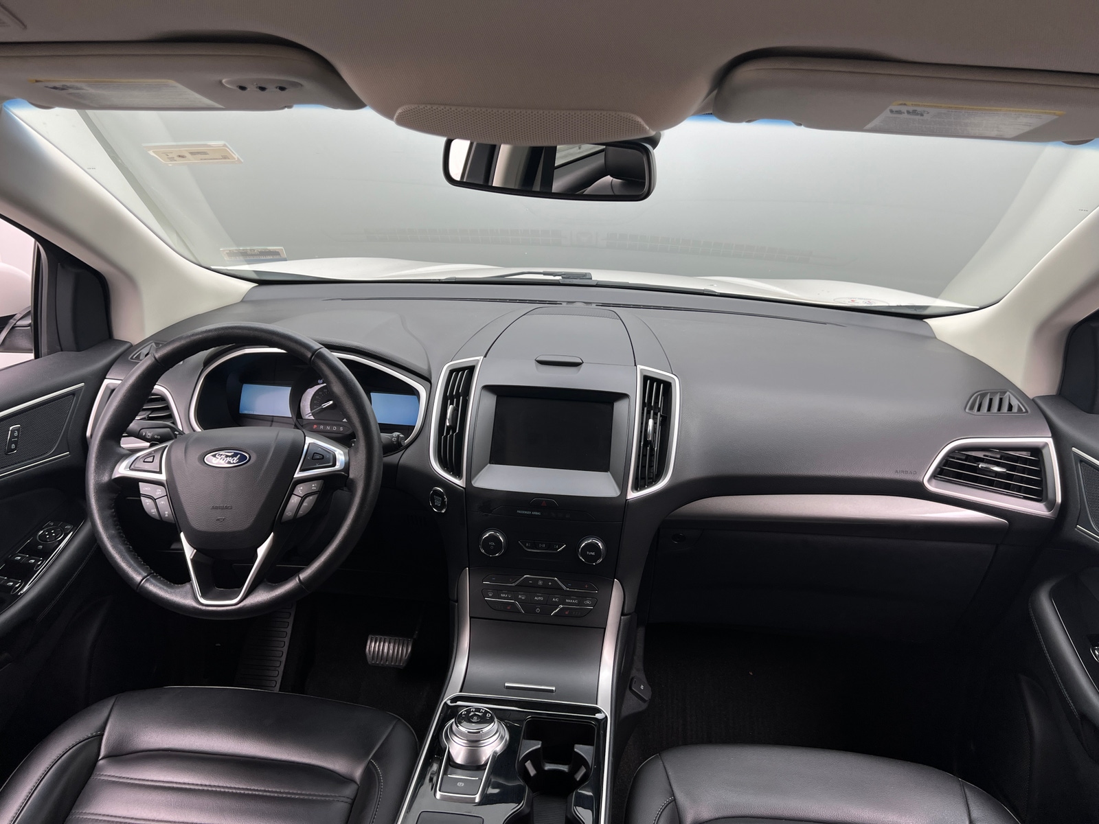 Thumbnail: 2019 Ford Edge - 2