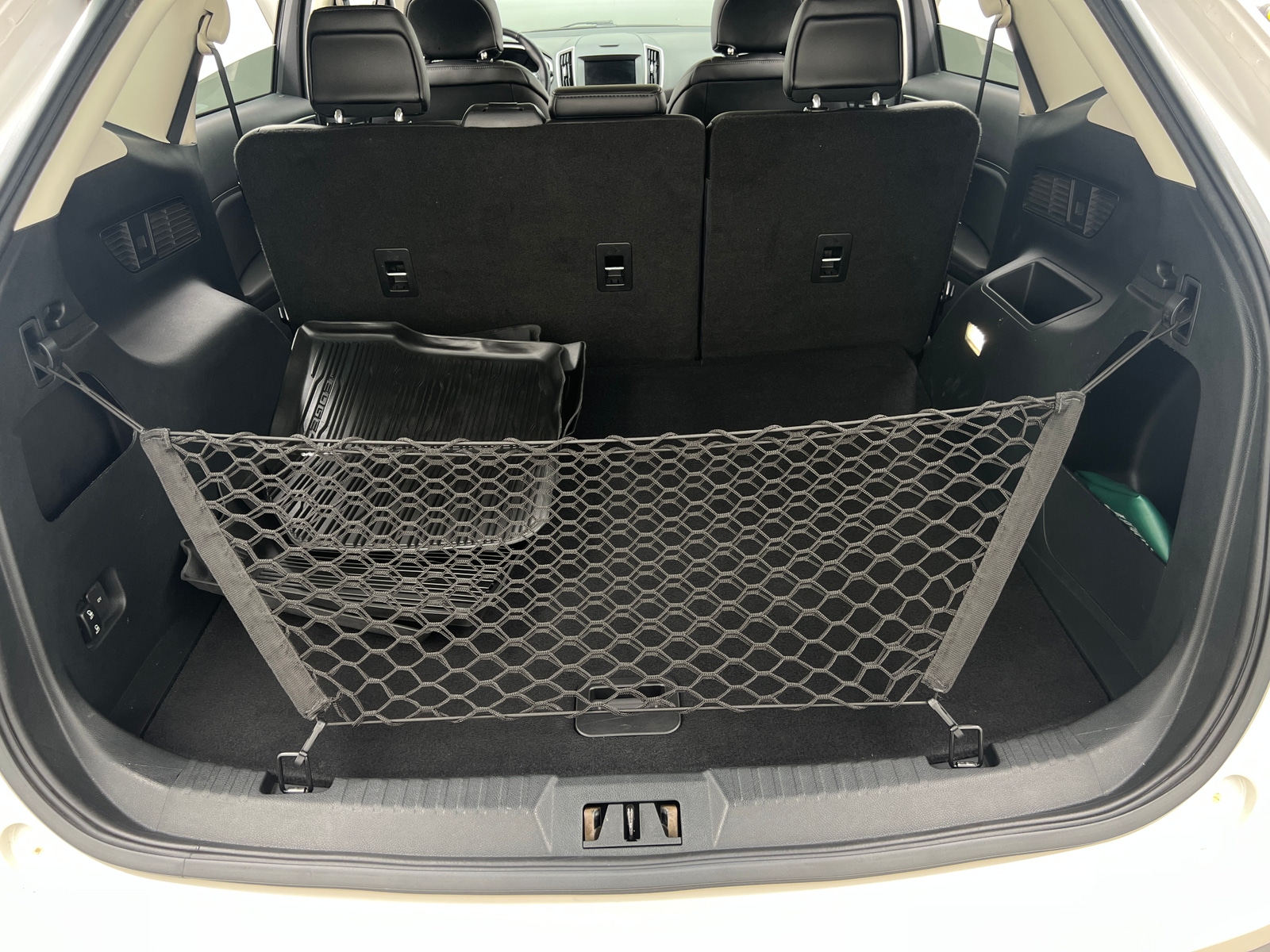 Thumbnail: 2019 Ford Edge - 6