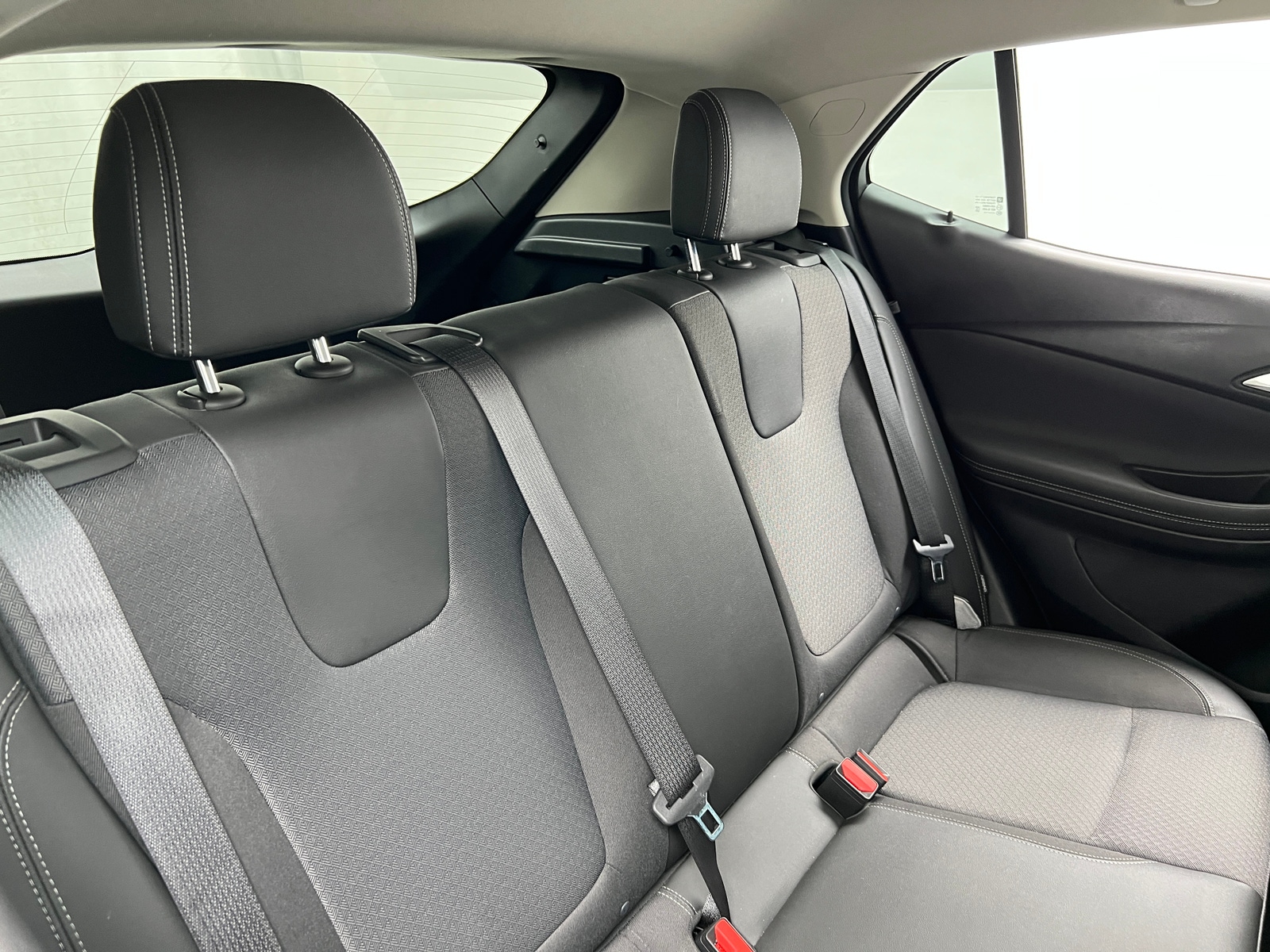 Thumbnail: 2025 Buick Encore GX - 5