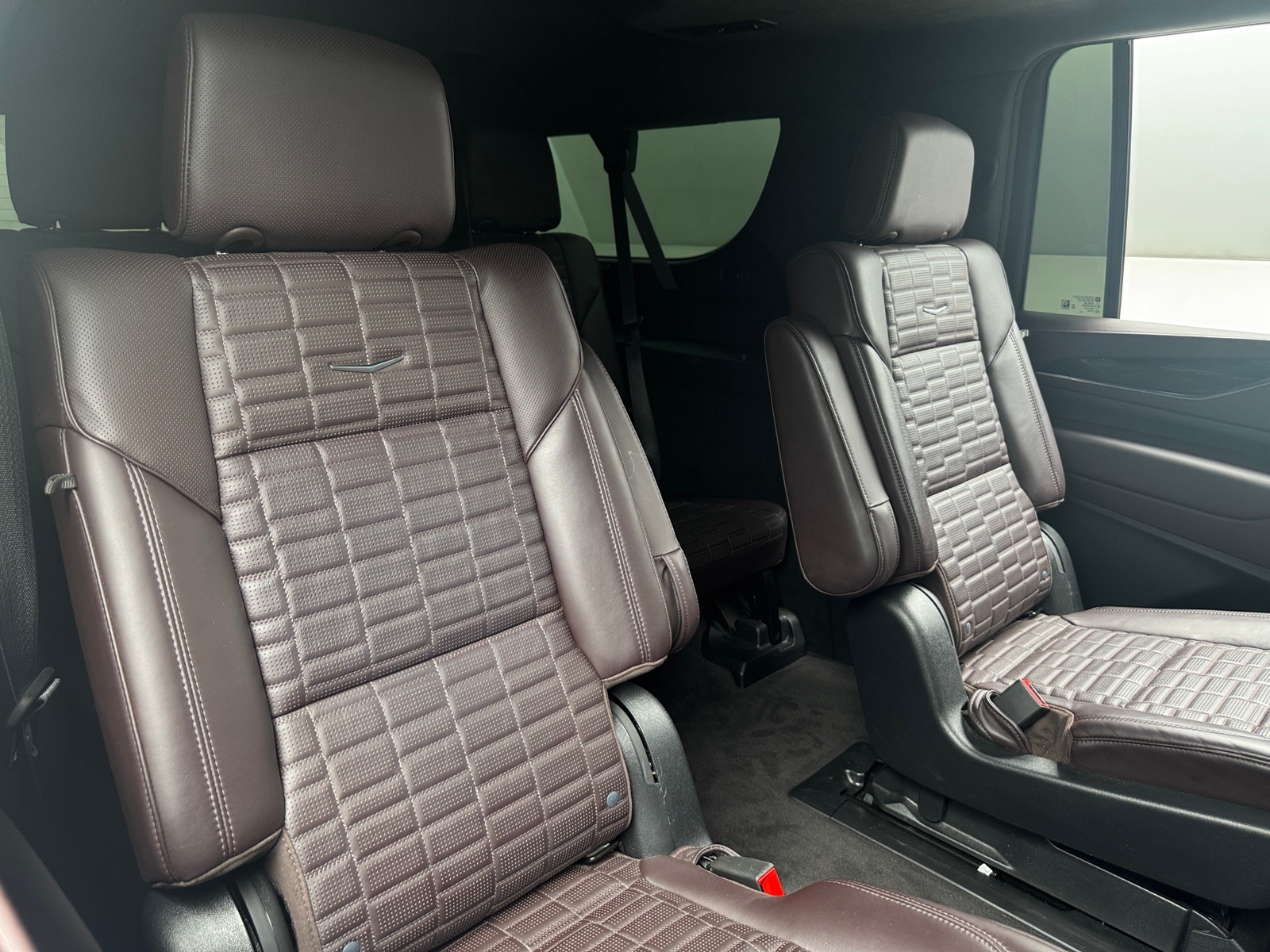 Thumbnail: 2023 Cadillac Escalade - 5