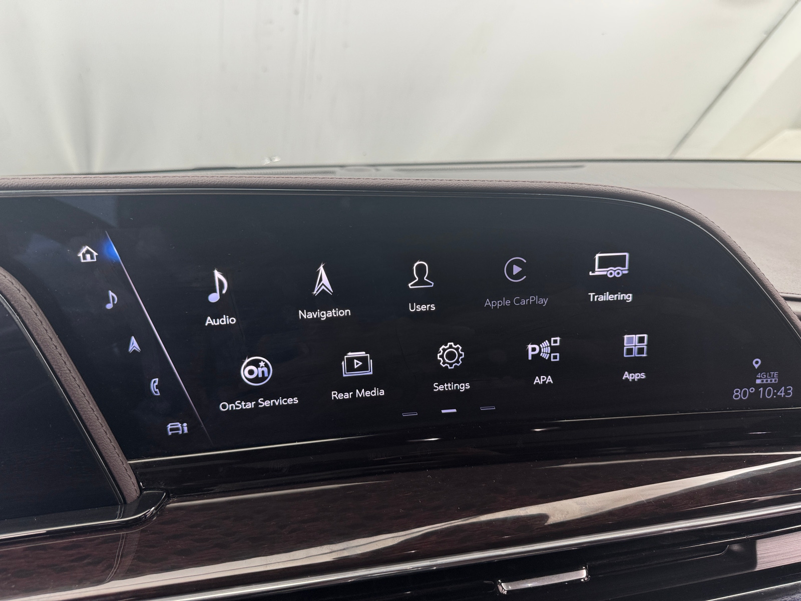 Thumbnail: 2023 Cadillac Escalade - 3