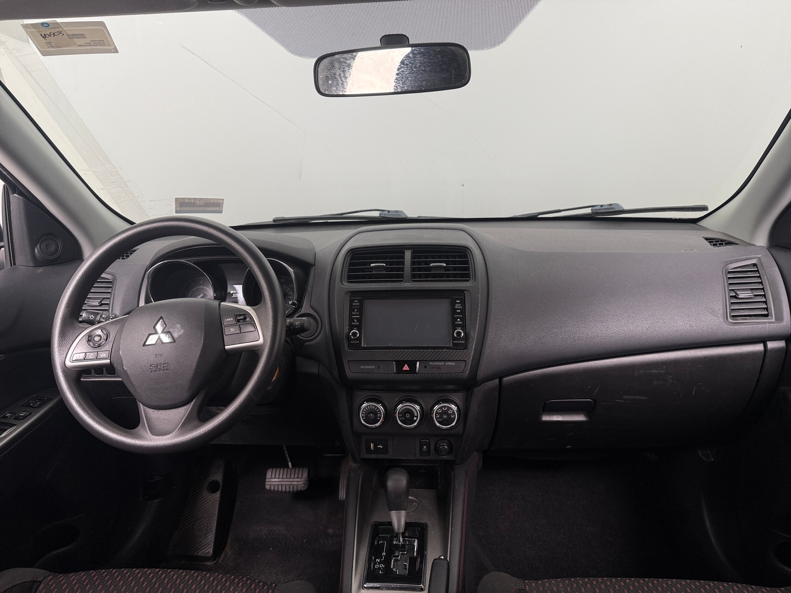 Thumbnail: 2019 Mitsubishi Outlander Sport - 3