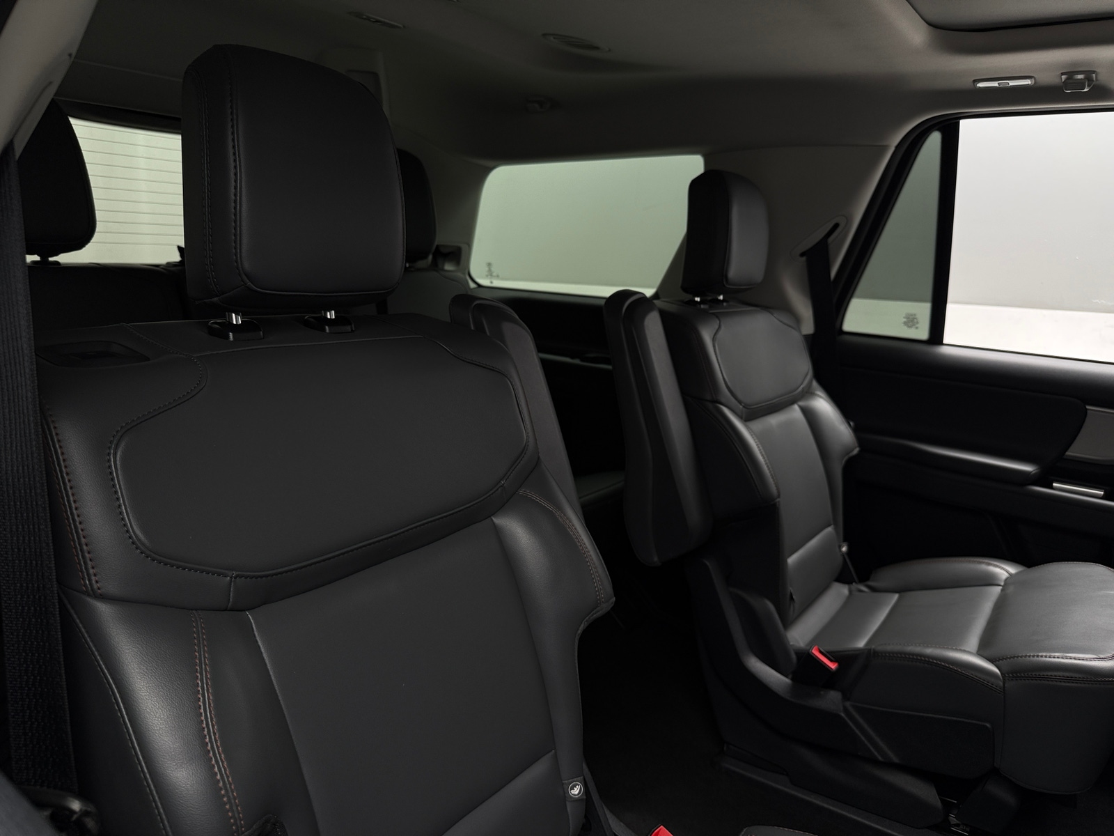 Thumbnail: 2025 Ford Expedition - 6