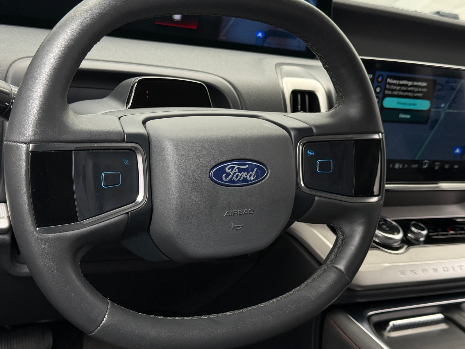 Thumbnail: 2025 Ford Expedition - 5