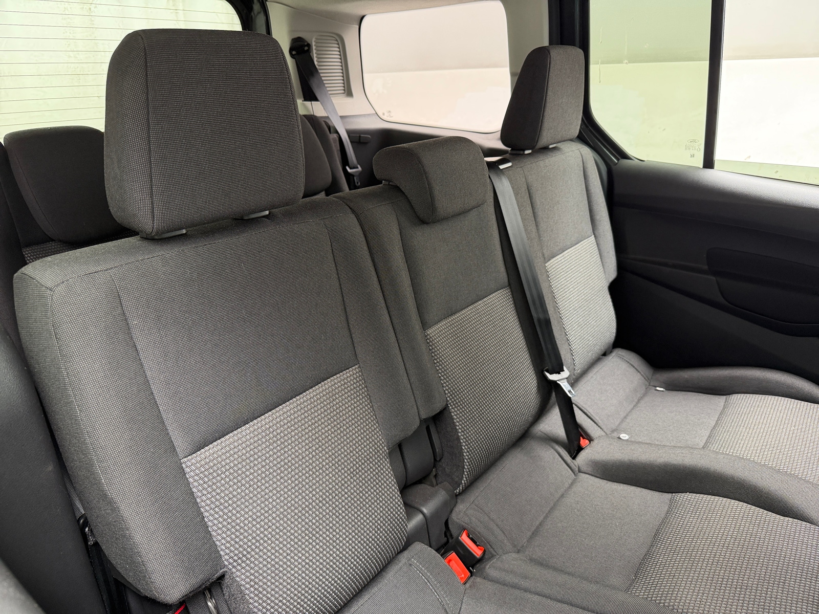 Thumbnail: 2018 Ford Transit Series - 6