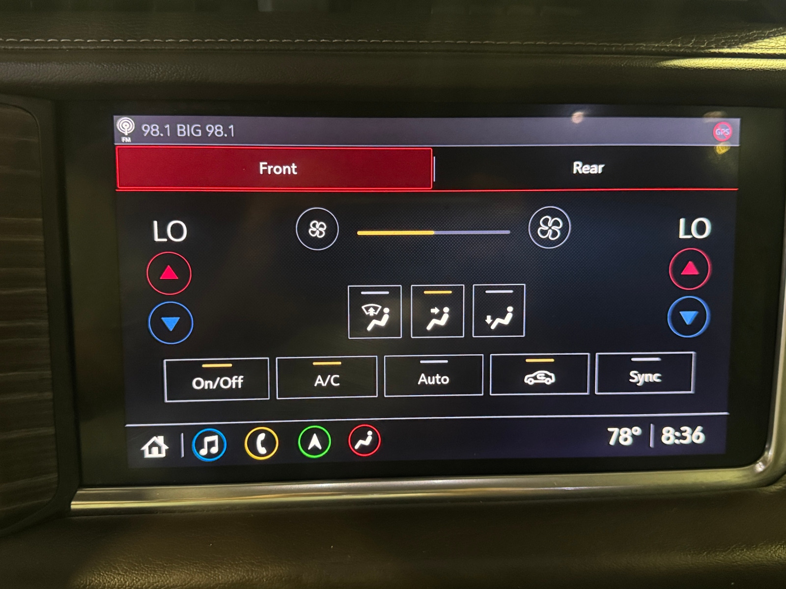 Thumbnail: 2021 GMC Yukon XL - 3