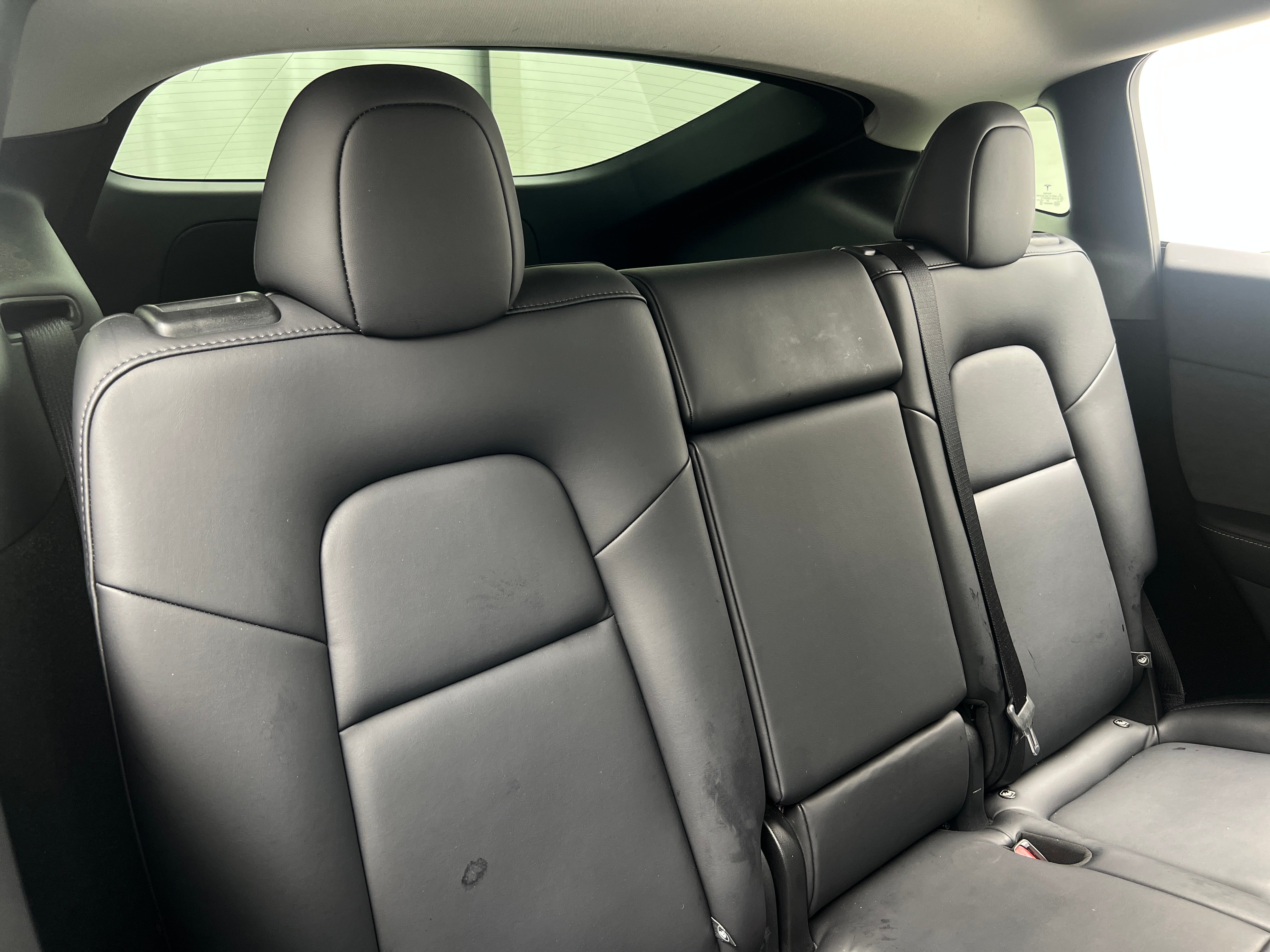 Used 2025 Tesla Model Y Long Range with VIN 7SAYGDEE1SF252356 for sale in Auburn, WA