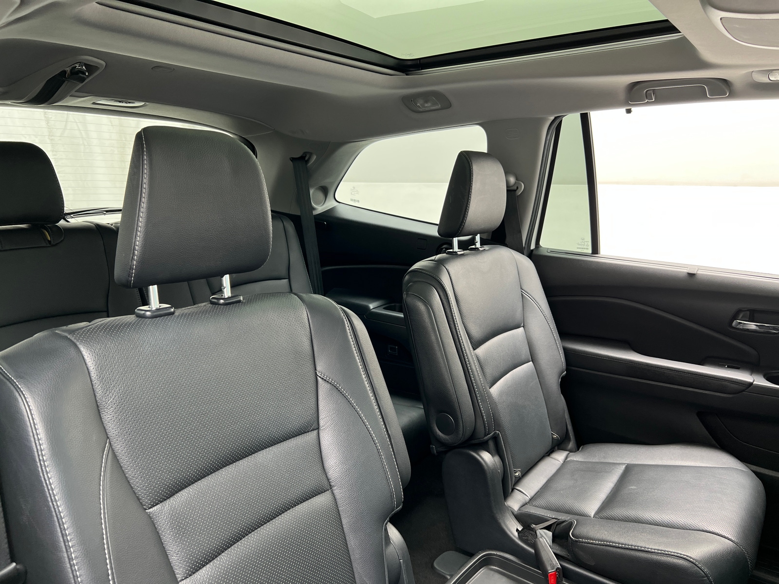 Thumbnail: 2019 Honda Pilot - 5