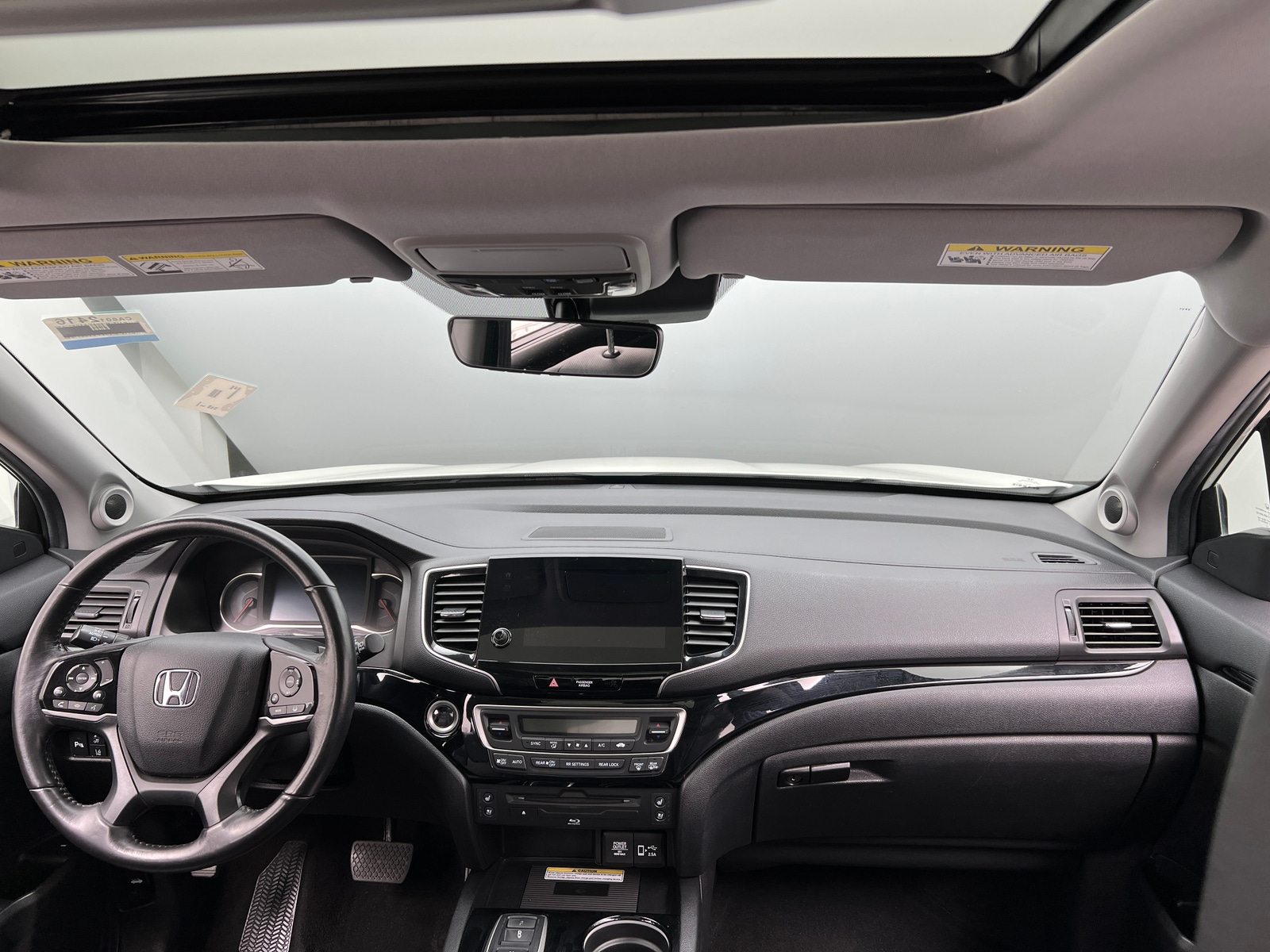 Thumbnail: 2019 Honda Pilot - 2