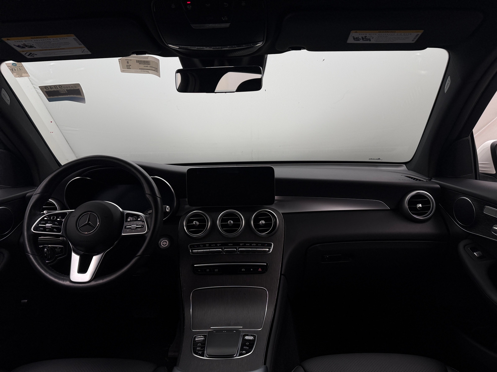 Thumbnail: 2022 Mercedes-Benz GLC - 2
