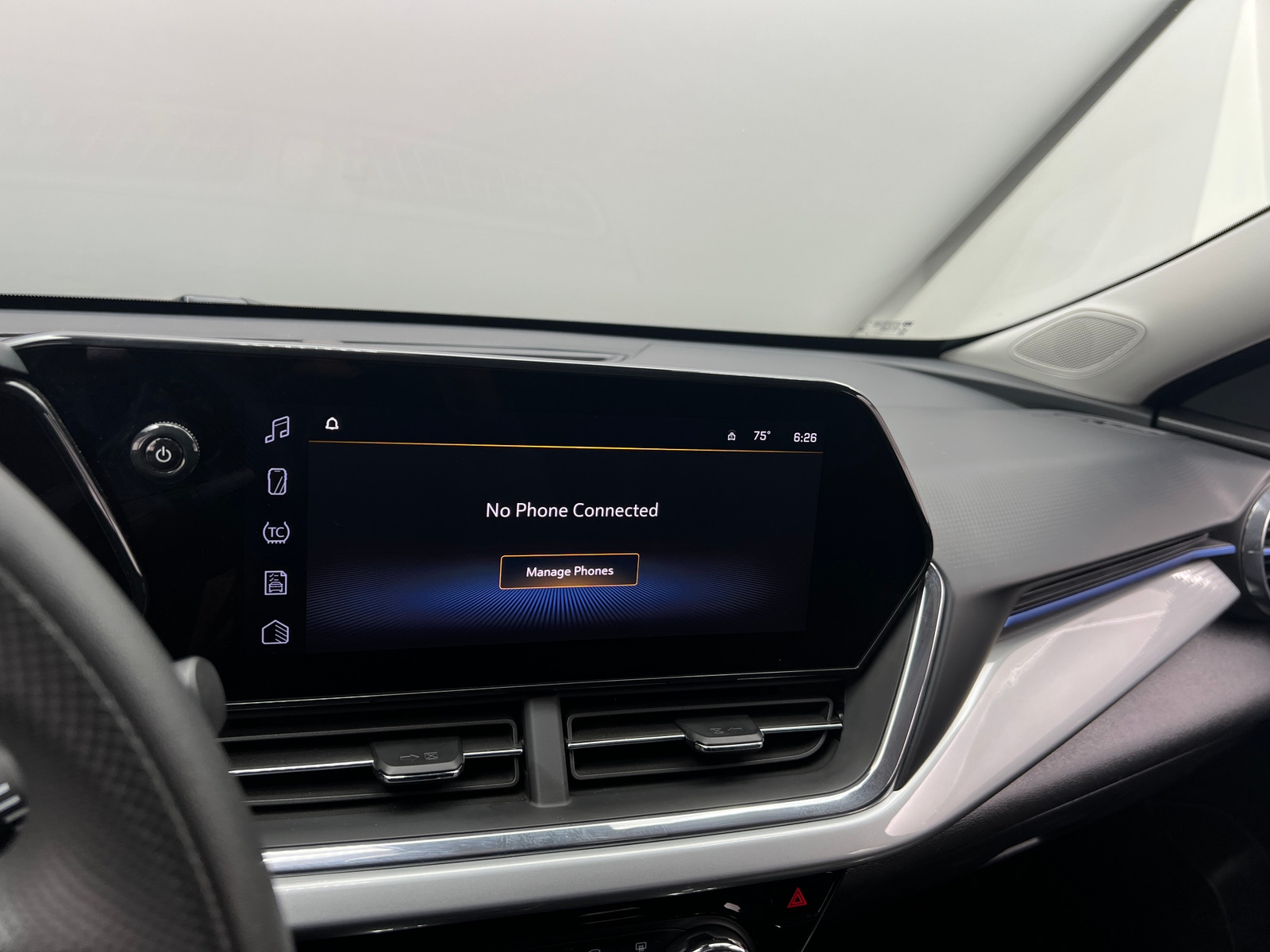 Thumbnail: 2025 Chevrolet Trax - 4