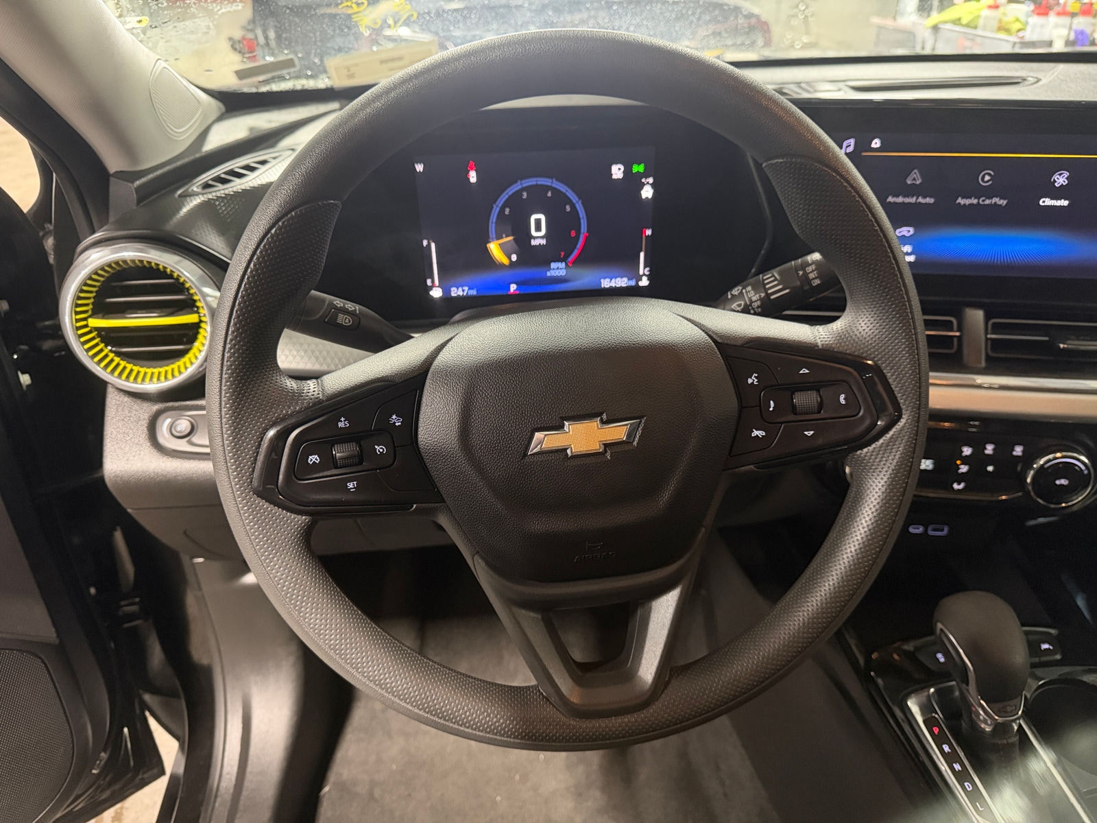 Thumbnail: 2026 Chevrolet Trax - 5