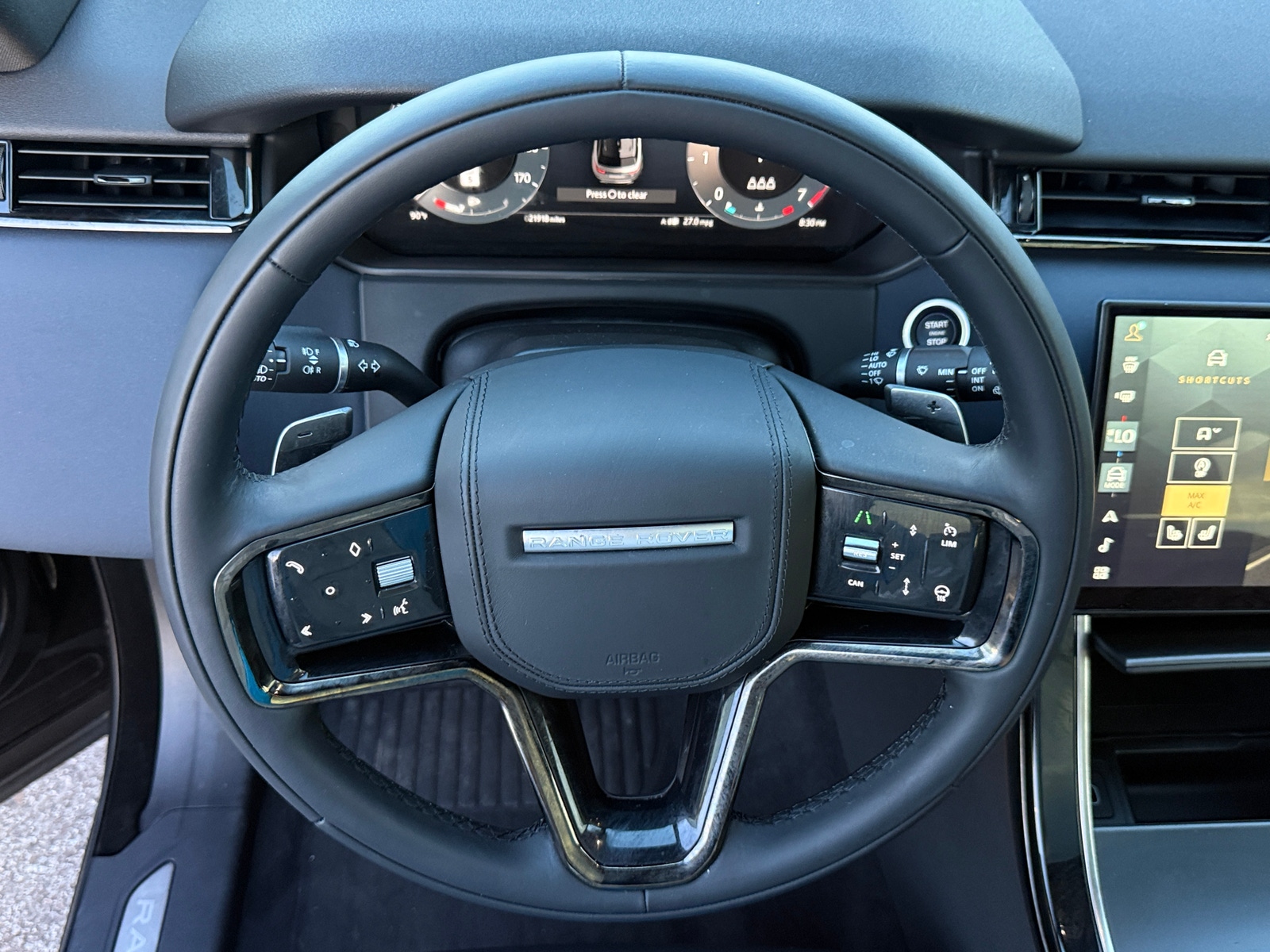 Thumbnail: 2024 Land Rover Range Rover Velar - 4