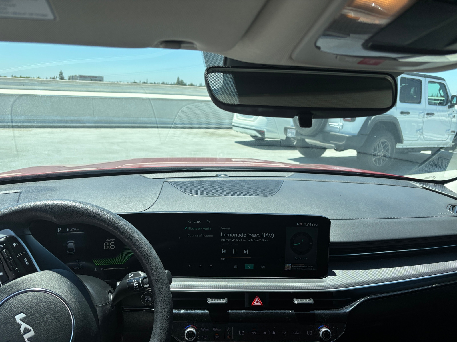 Thumbnail: 2025 Kia K5 - 3