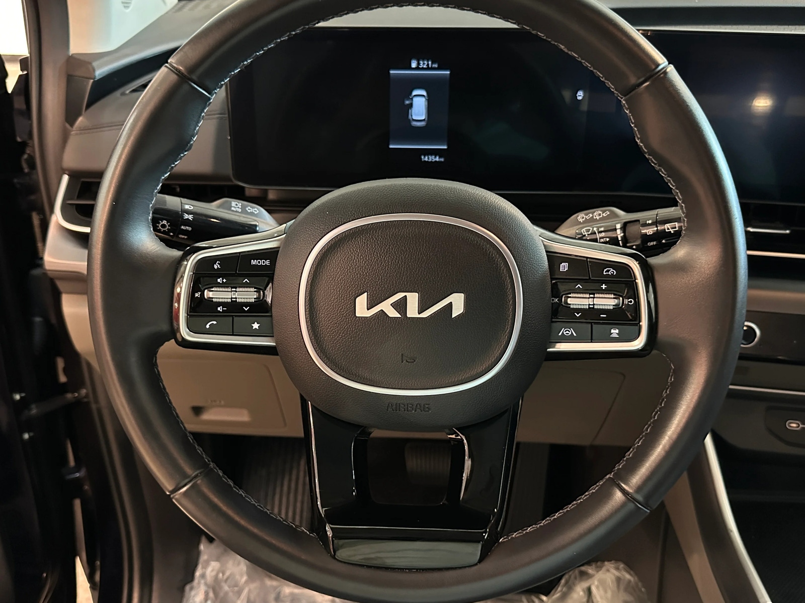 Thumbnail: 2026 Kia Carnival - 4