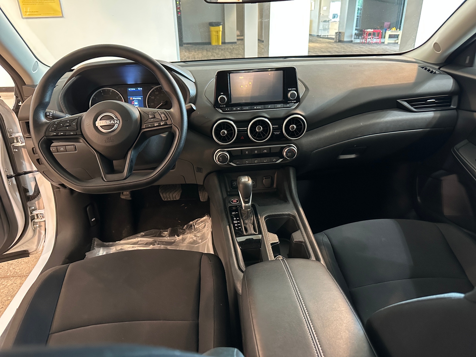Thumbnail: 2025 Nissan Sentra - 3