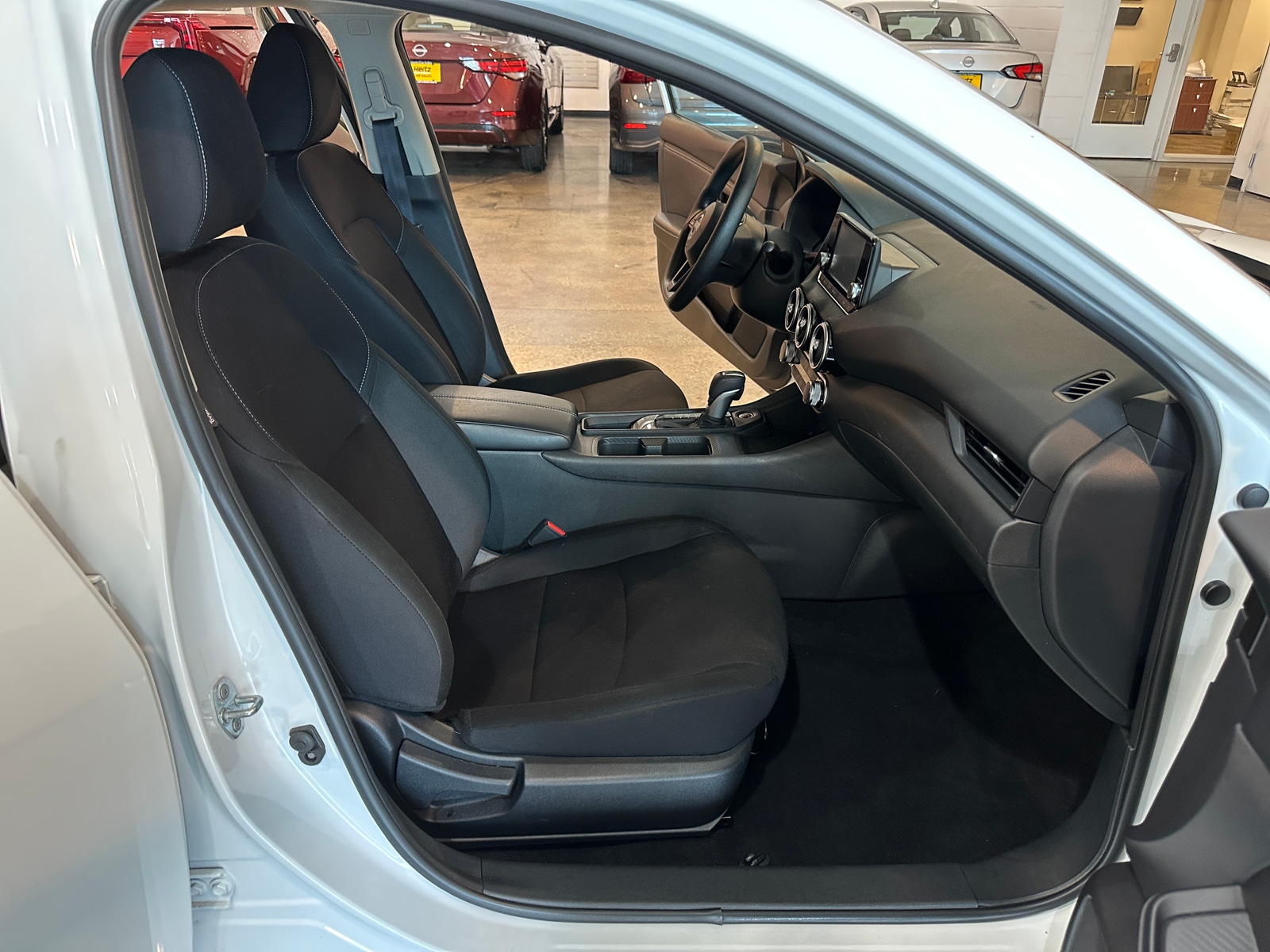 Thumbnail: 2025 Nissan Sentra - 2