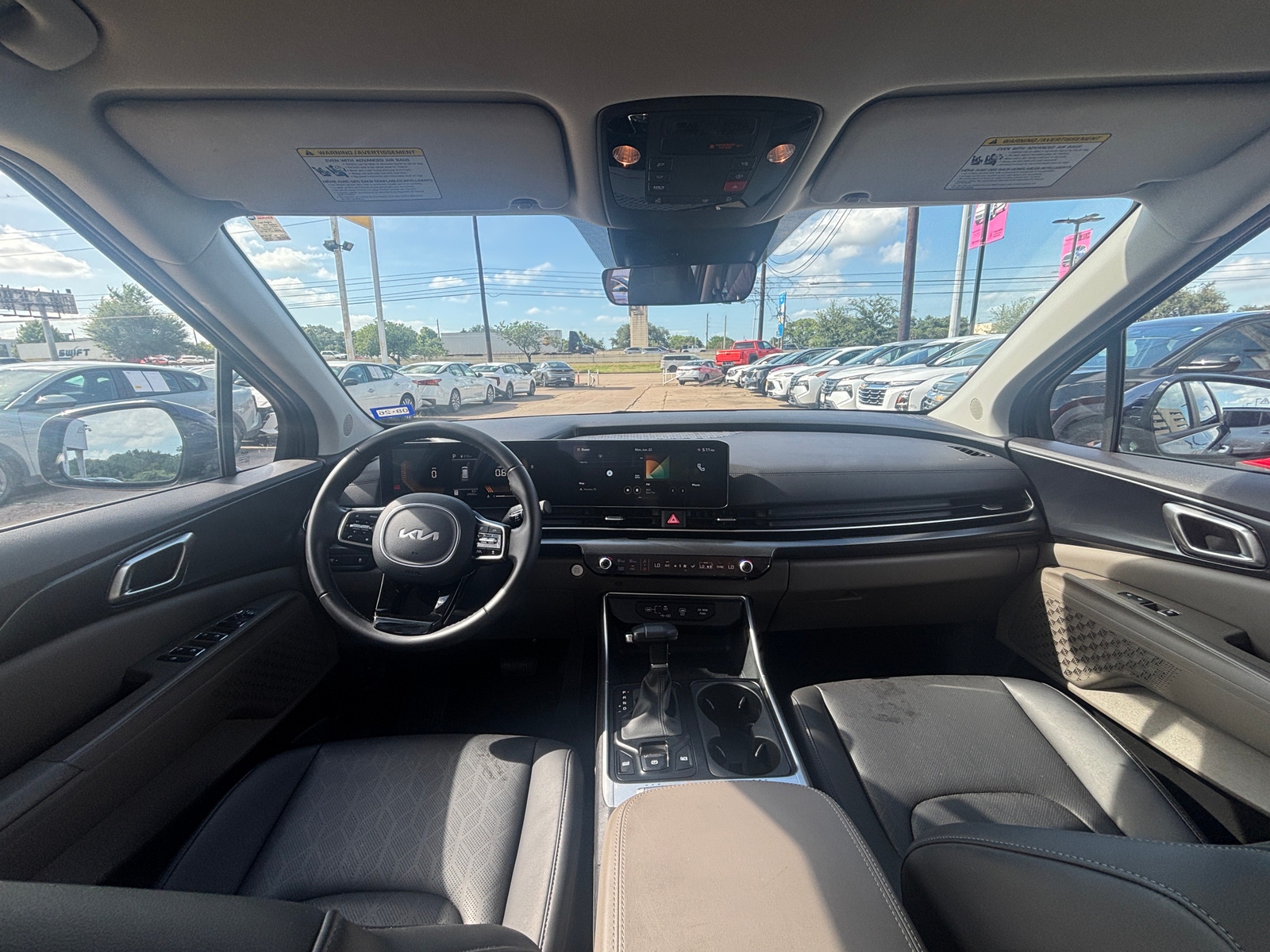 Thumbnail: 2026 Kia Carnival - 3