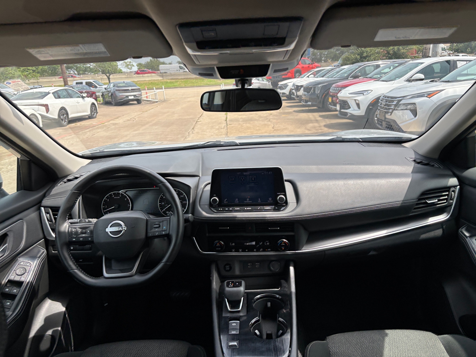 Thumbnail: 2025 Nissan Rogue - 3