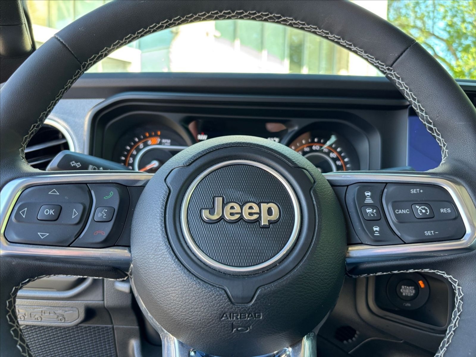 Thumbnail: 2025 Jeep Wrangler - 5