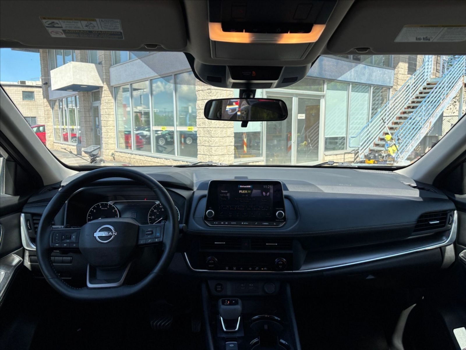 Thumbnail: 2025 Nissan Rogue - 3