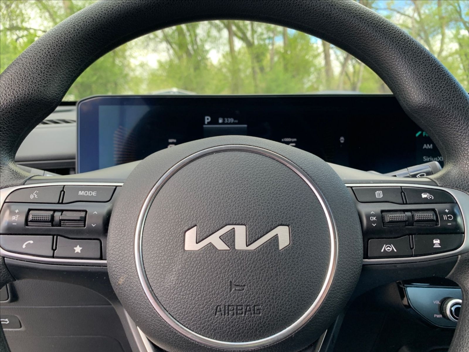 Thumbnail: 2025 Kia K5 - 5