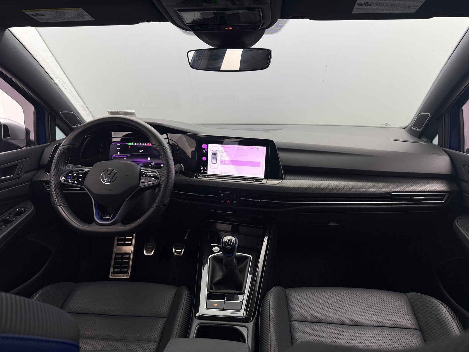 Thumbnail: 2024 Volkswagen Golf - 2