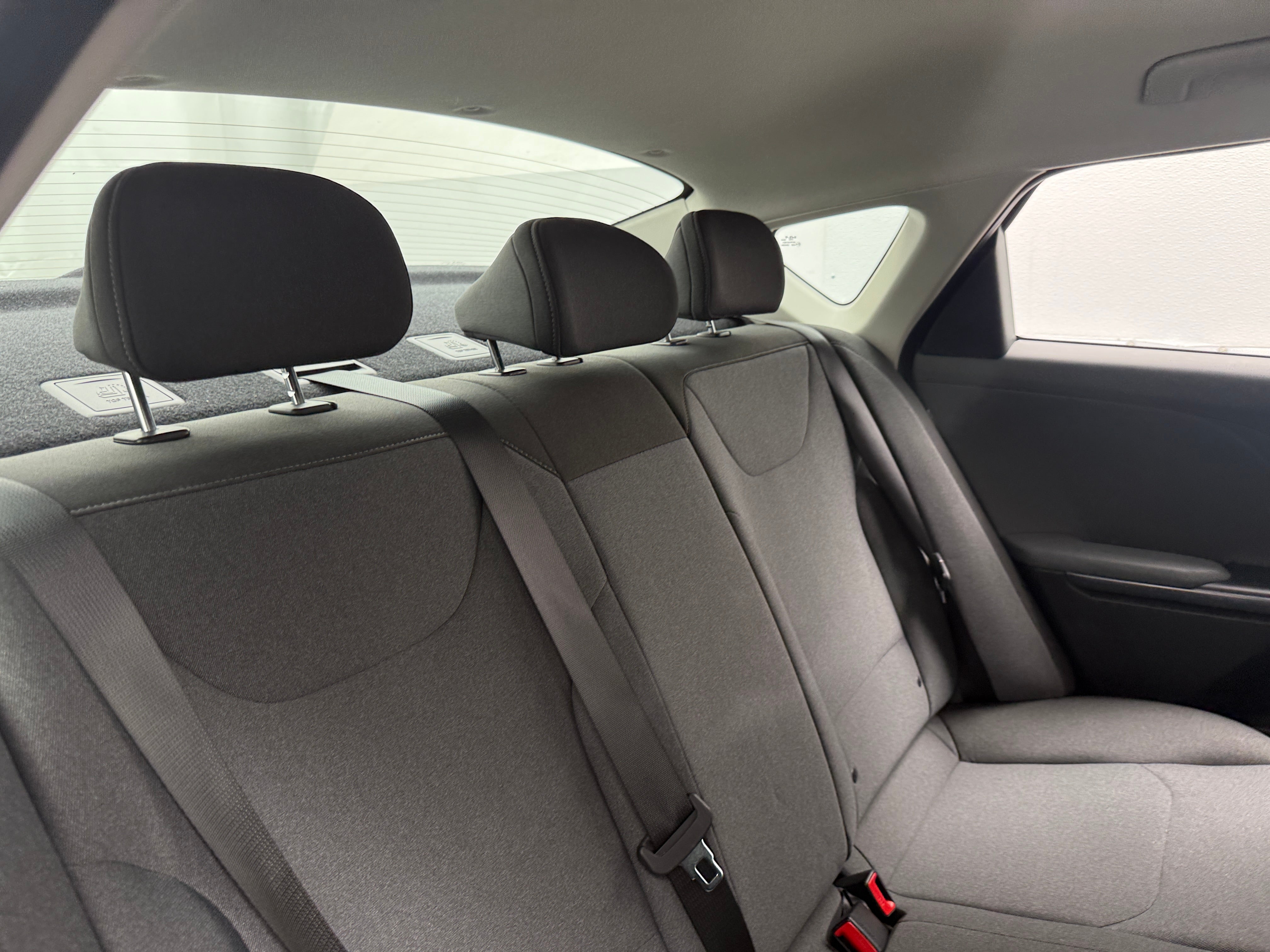 2025 Kia K4 LXS - Photo 6