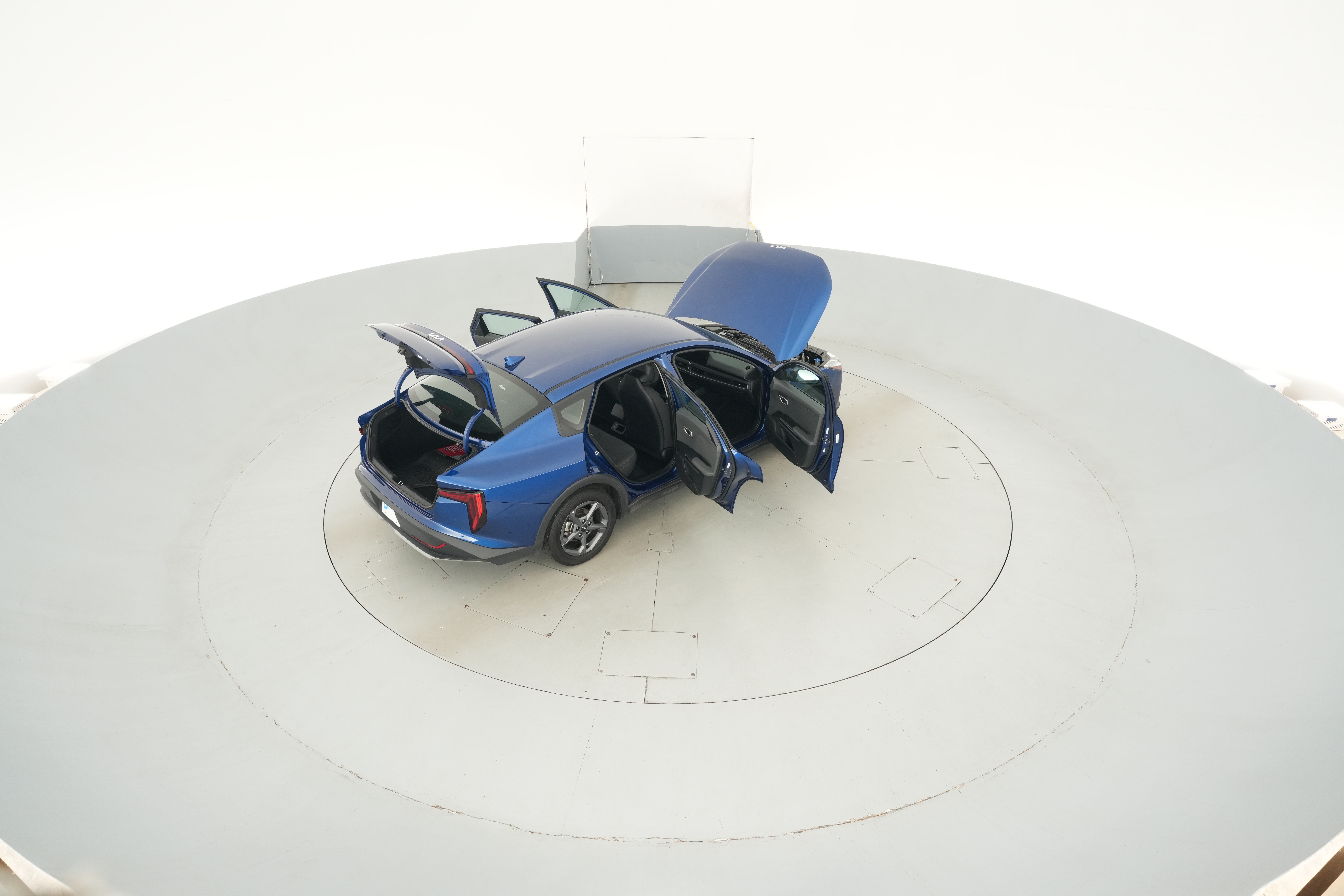2025 Kia K4 LXS - Photo 45