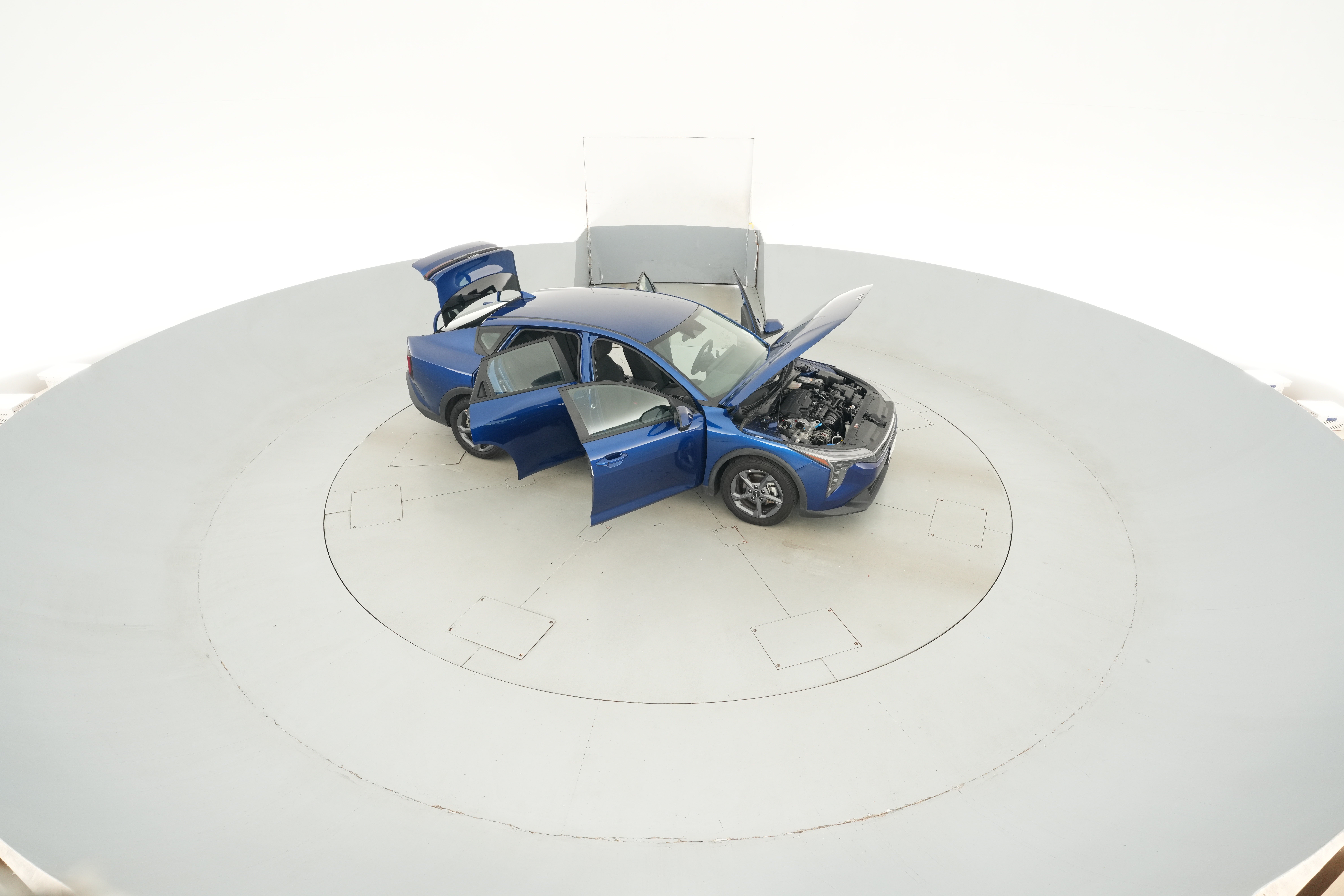 2025 Kia K4 LXS - Photo 48