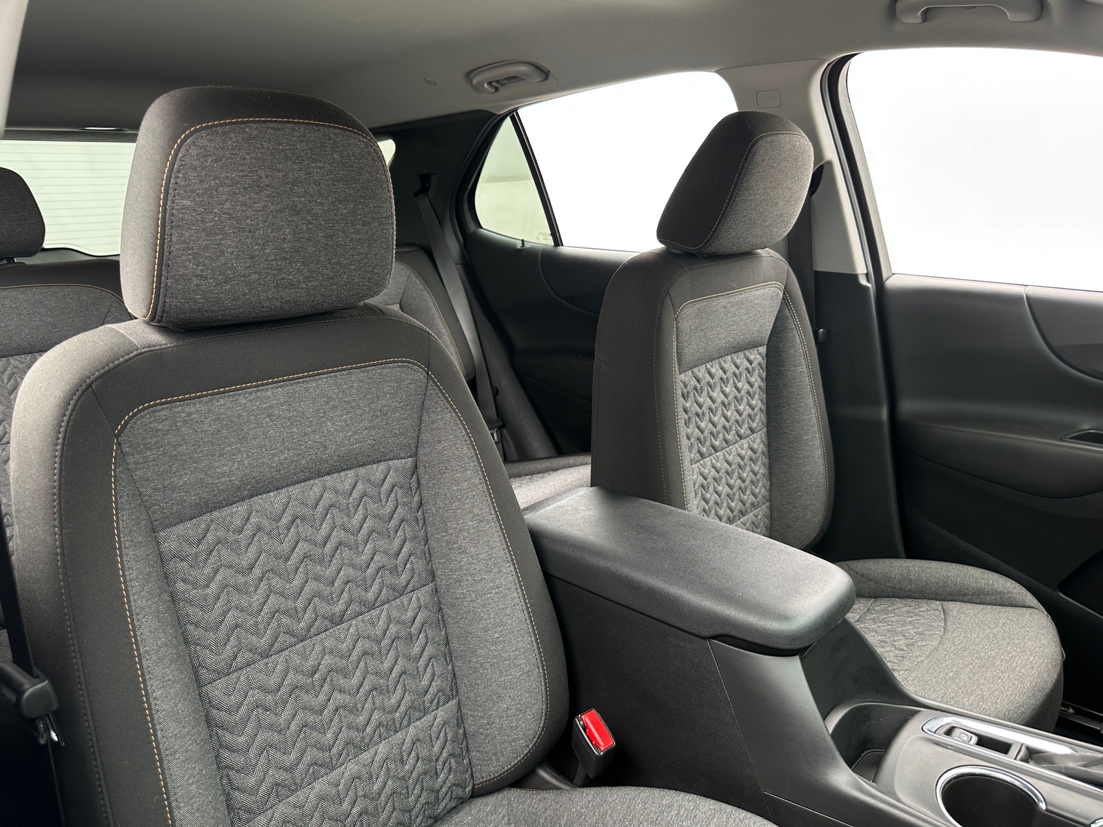 Thumbnail: 2023 Chevrolet Equinox - 2
