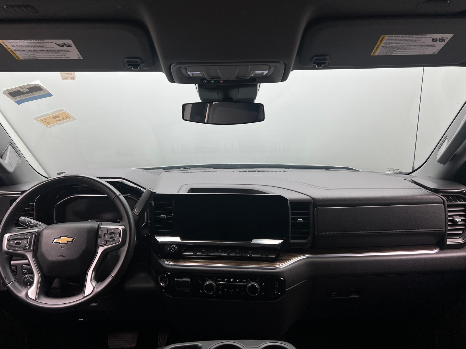 Thumbnail: 2025 Chevrolet Silverado 1500 - 3