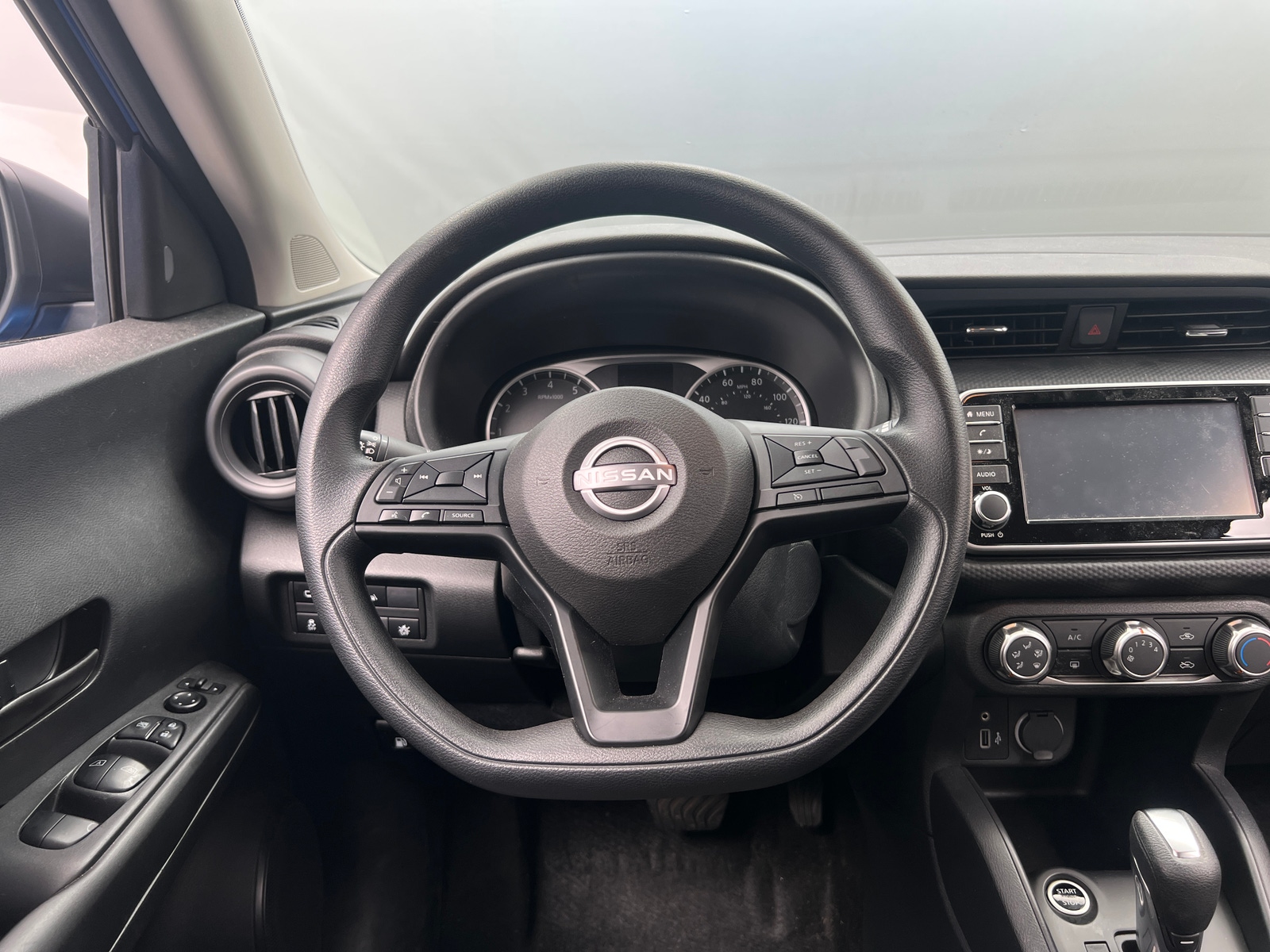 Thumbnail: 2024 Nissan Kicks - 5