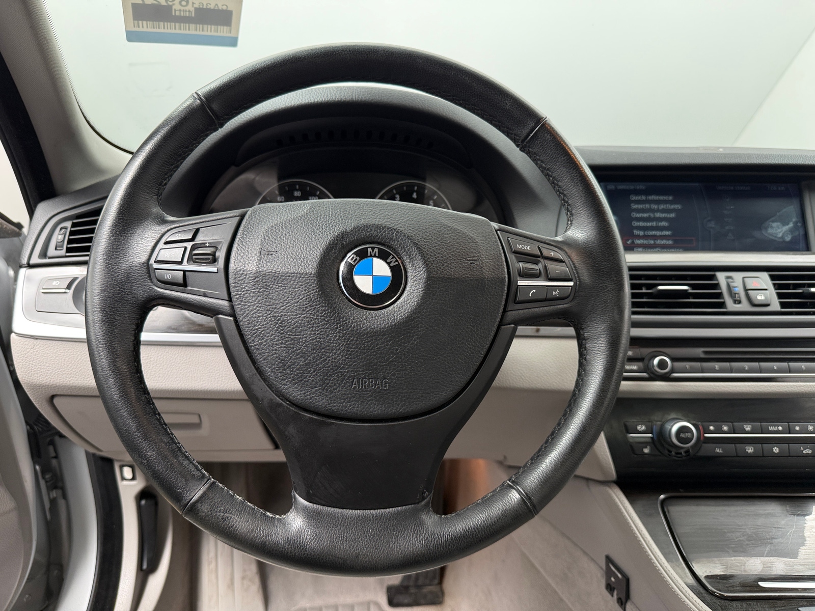 Thumbnail: 2012 BMW 5 Series - 4