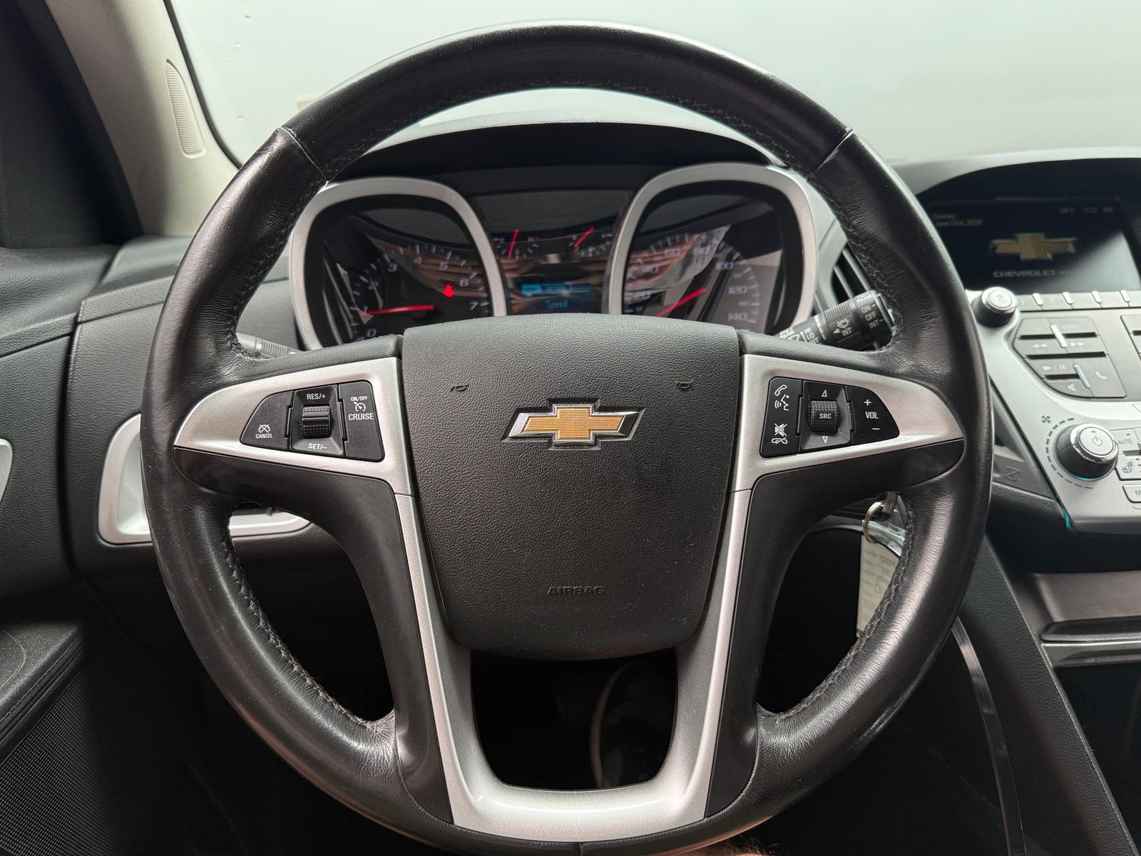 Thumbnail: 2017 Chevrolet Equinox - 5