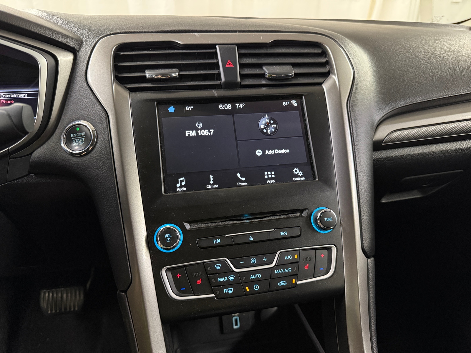 Thumbnail: 2017 Ford Fusion - 4
