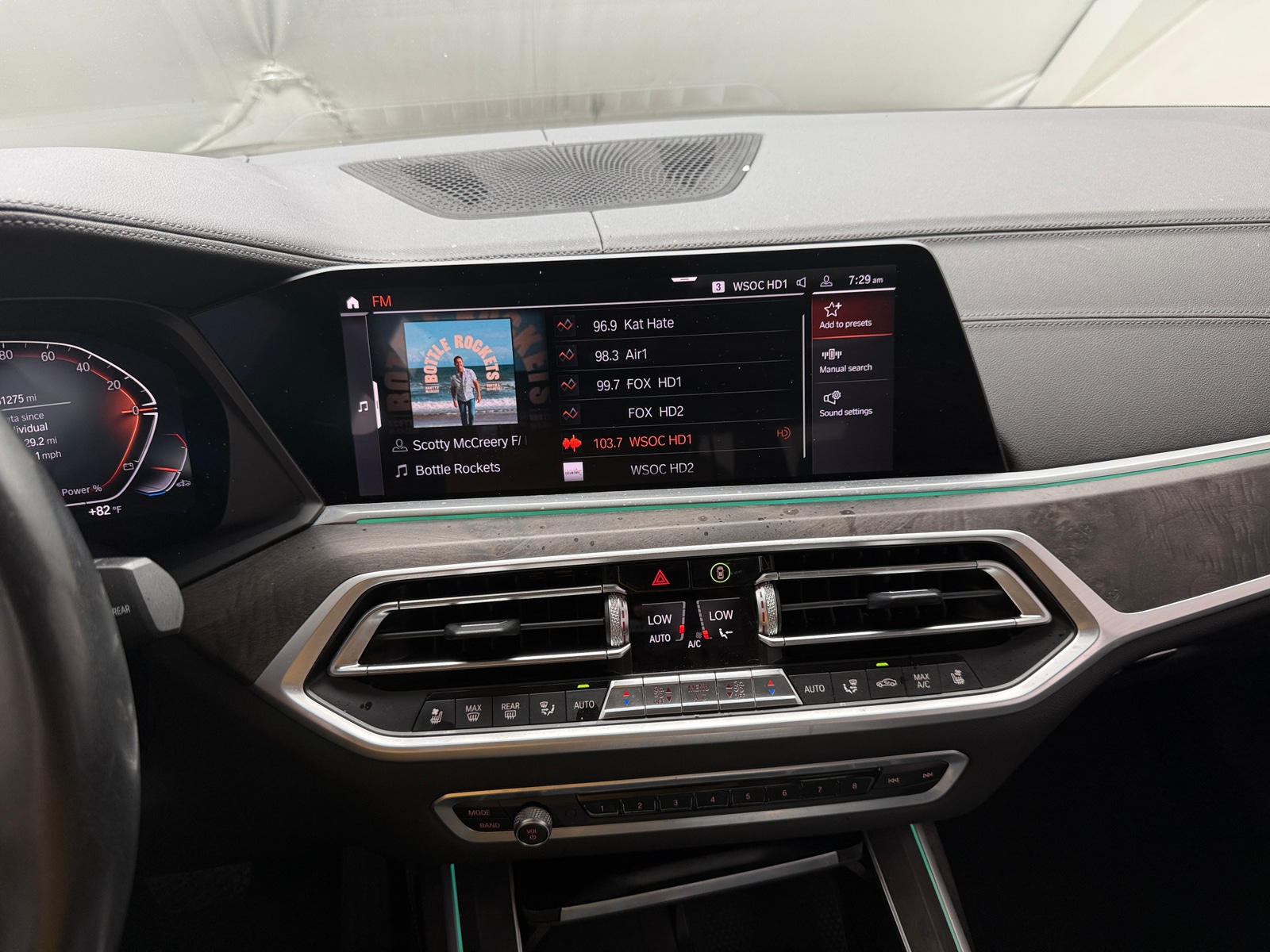 Thumbnail: 2021 BMW X7 - 3