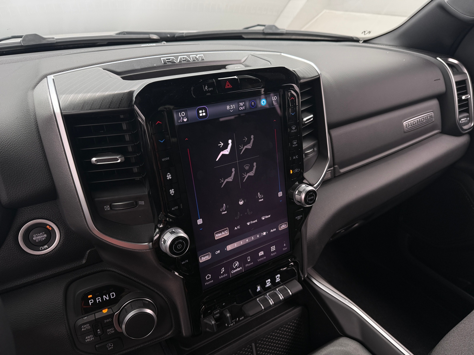 Thumbnail: 2026 RAM 1500 - 4